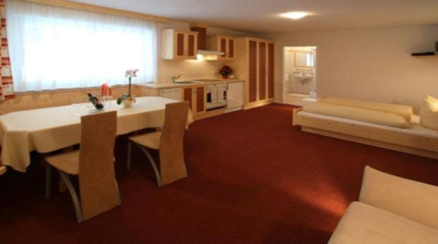 Standard Apartment photo 2