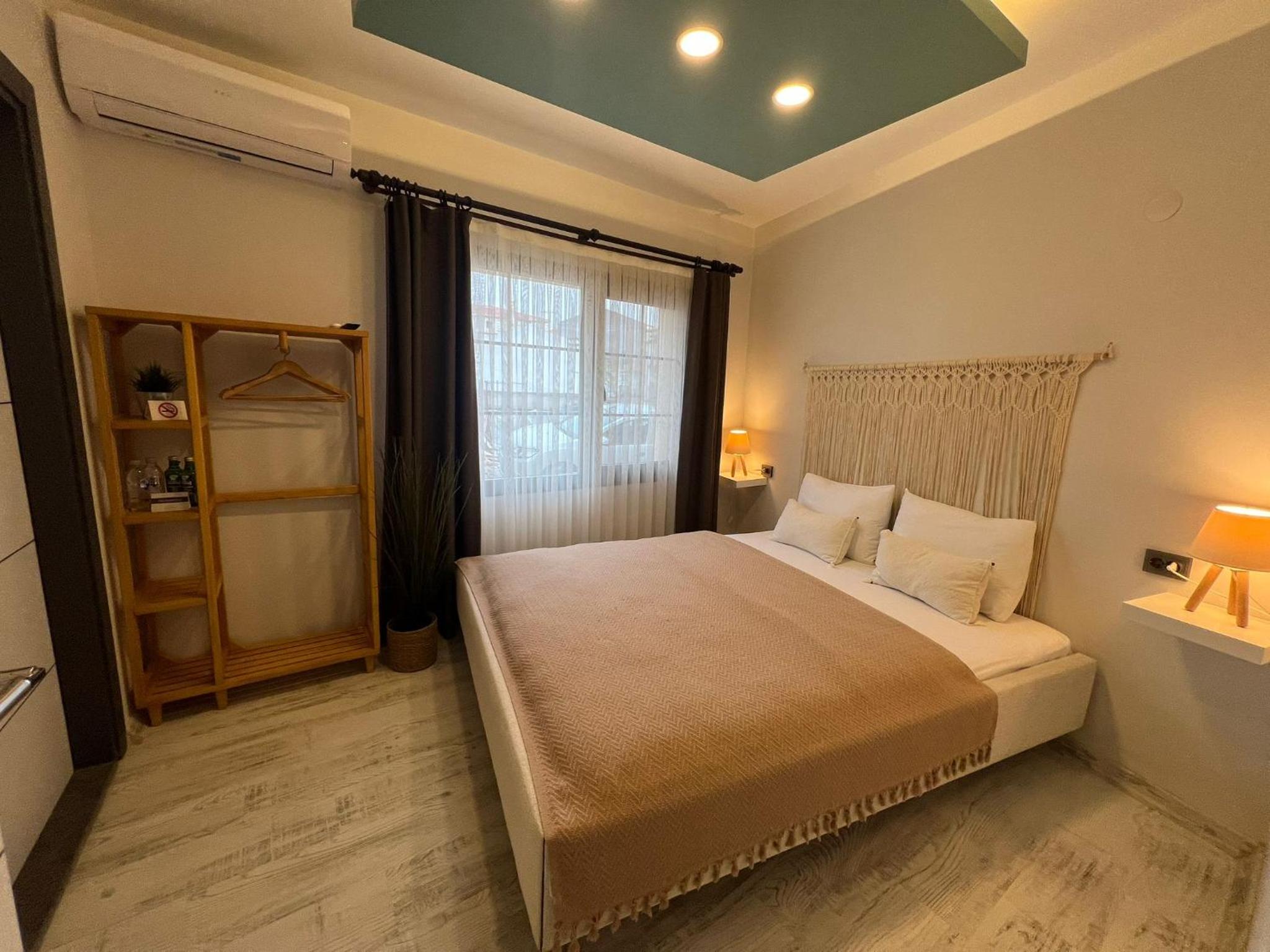 Economy Double Room photo 1