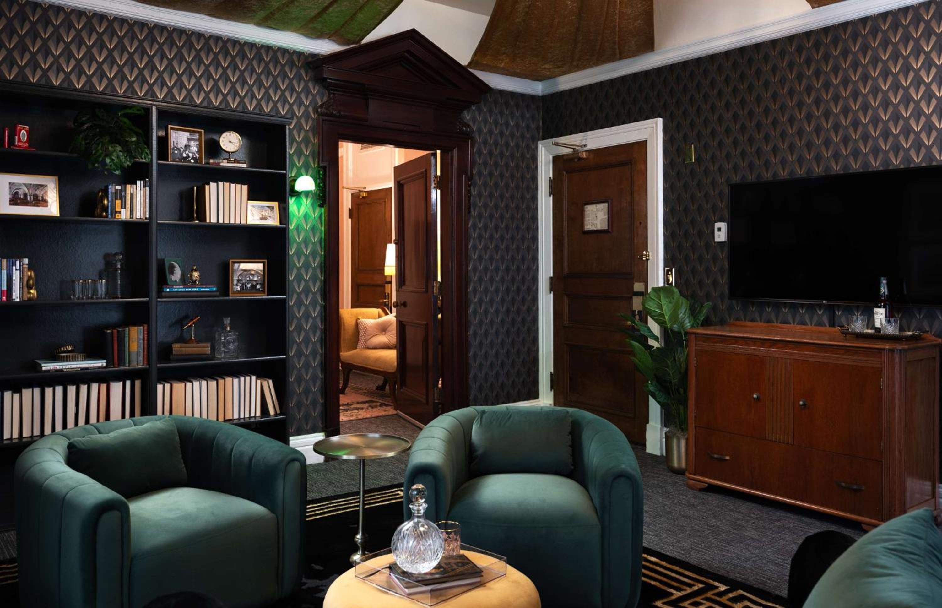 Gatsby Suite - King Bedroom