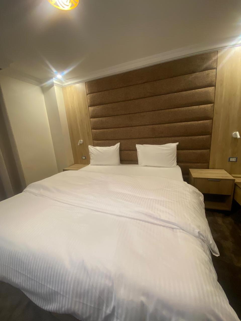 Superior King Room photo 2