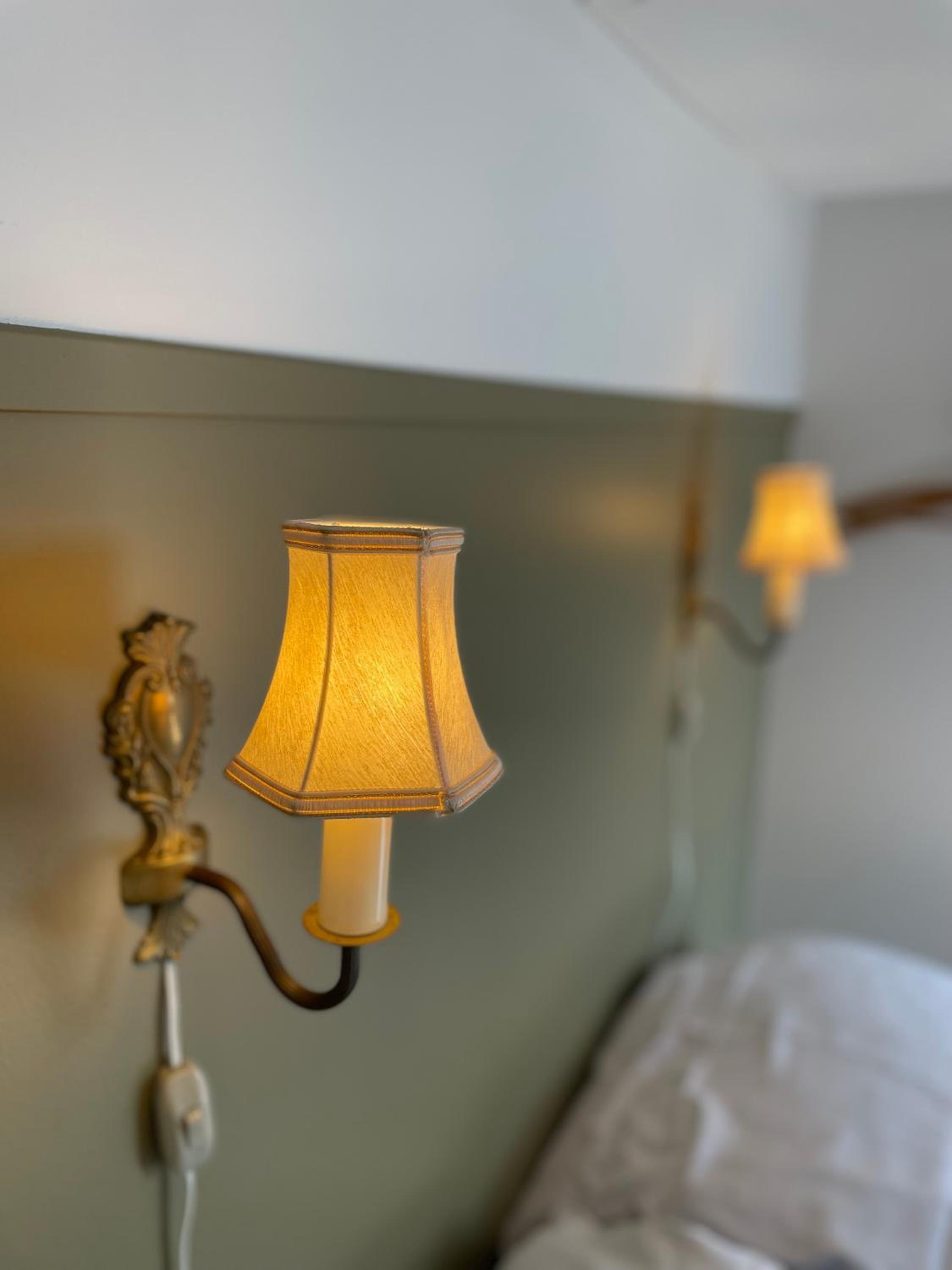 Two-Bedroom Cottage - Photo 10