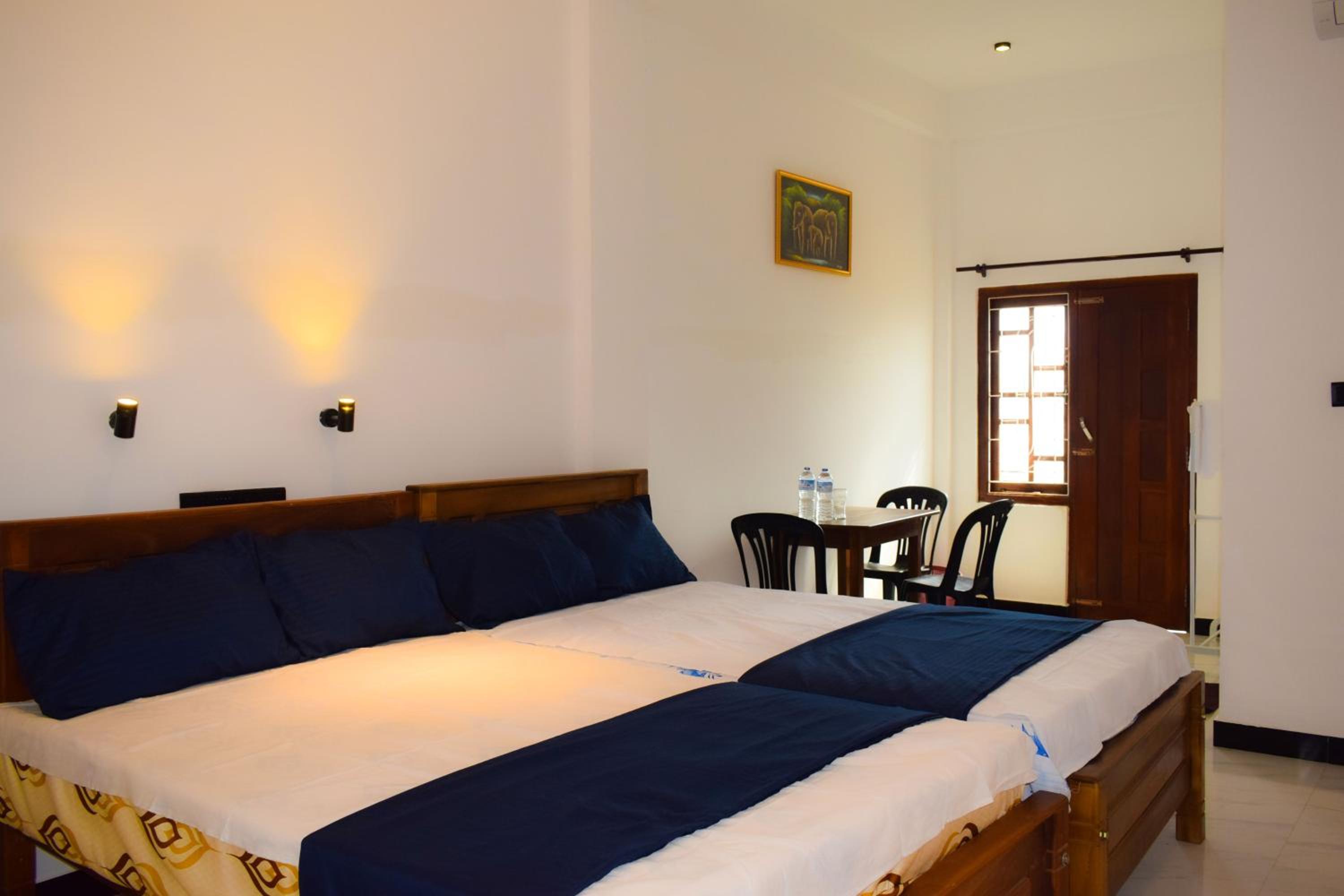 Double or Twin Room photo 2