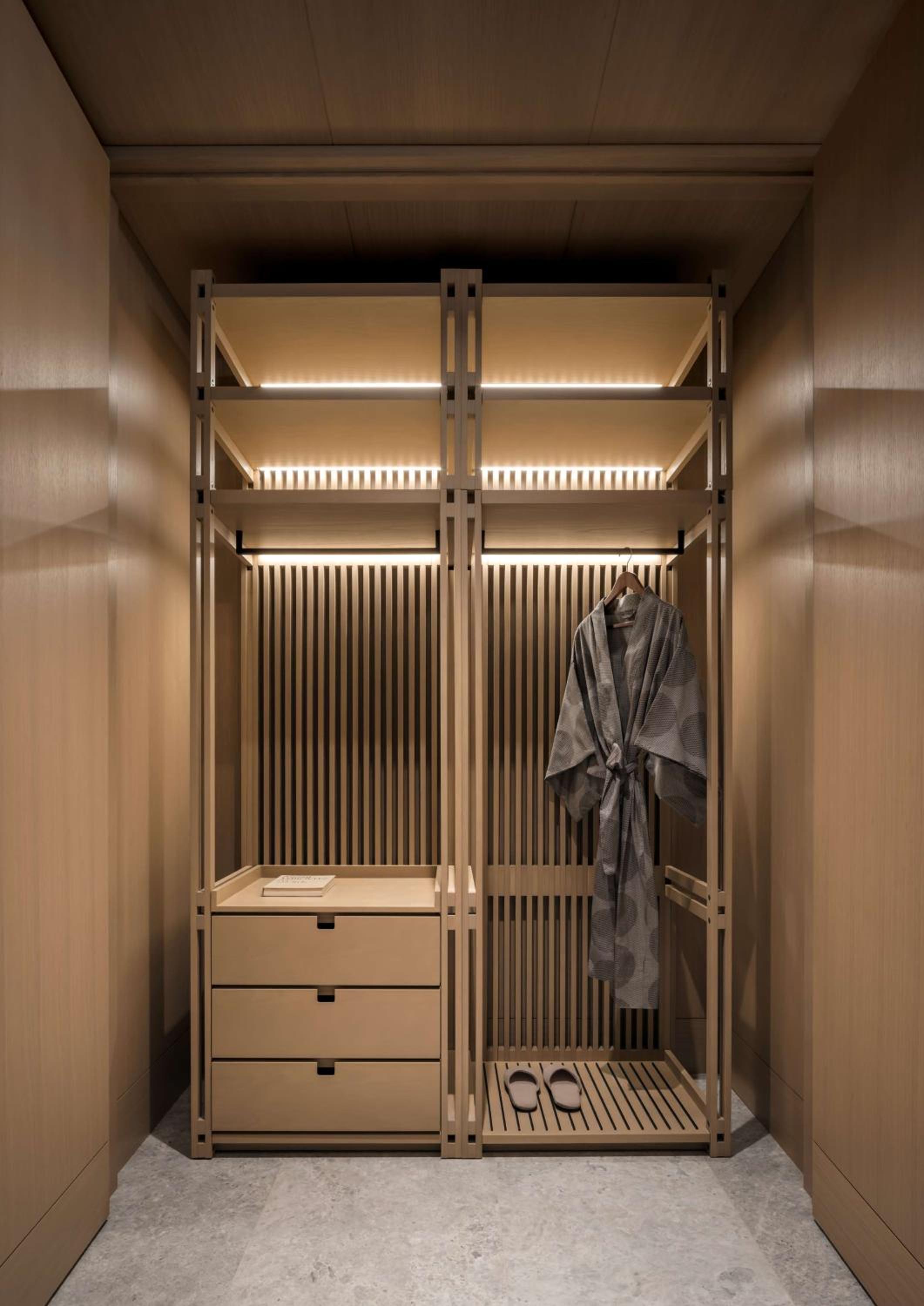 Deluxe King Room photo 3