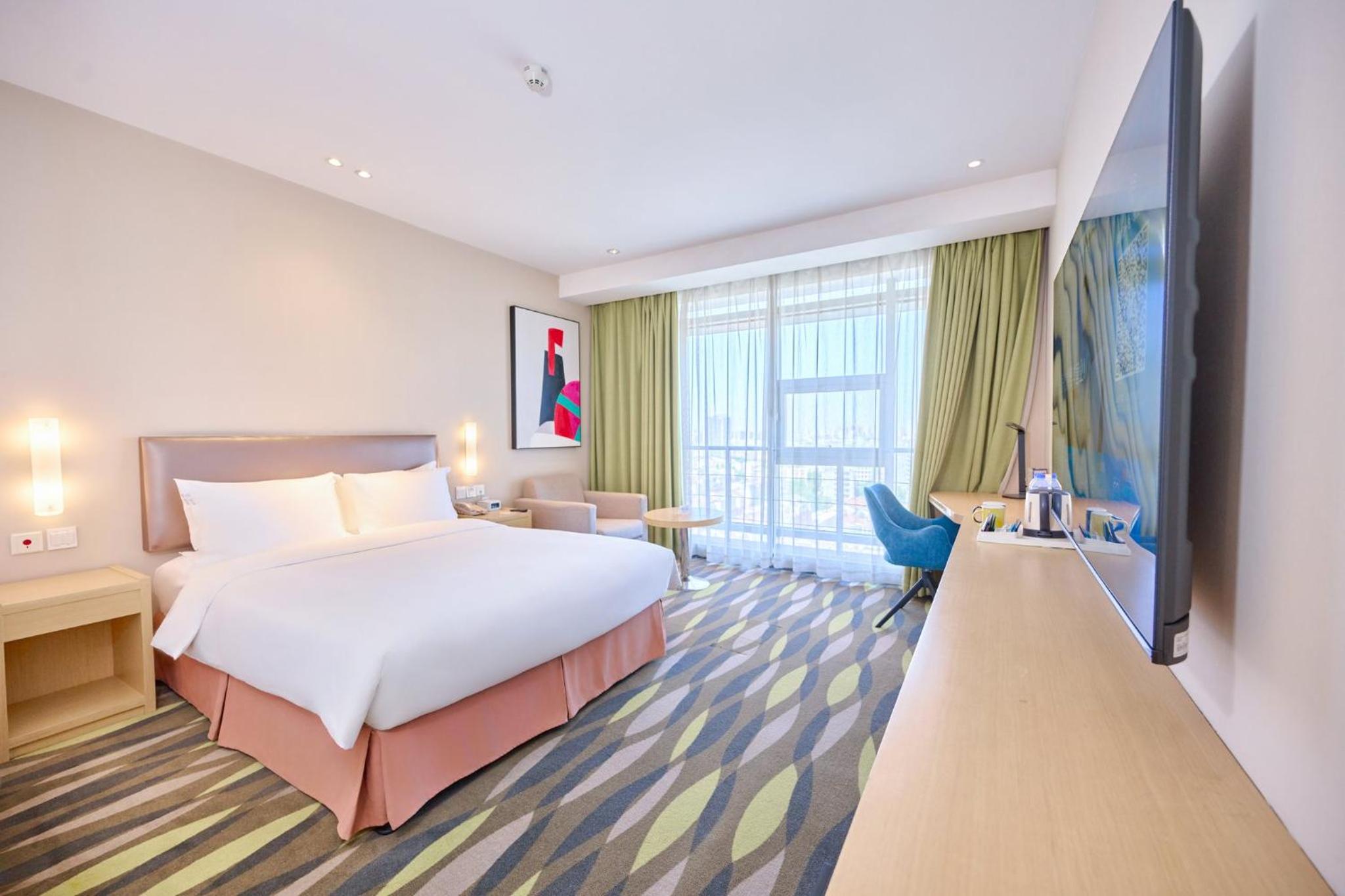 Standard Queen Room - Accessible
