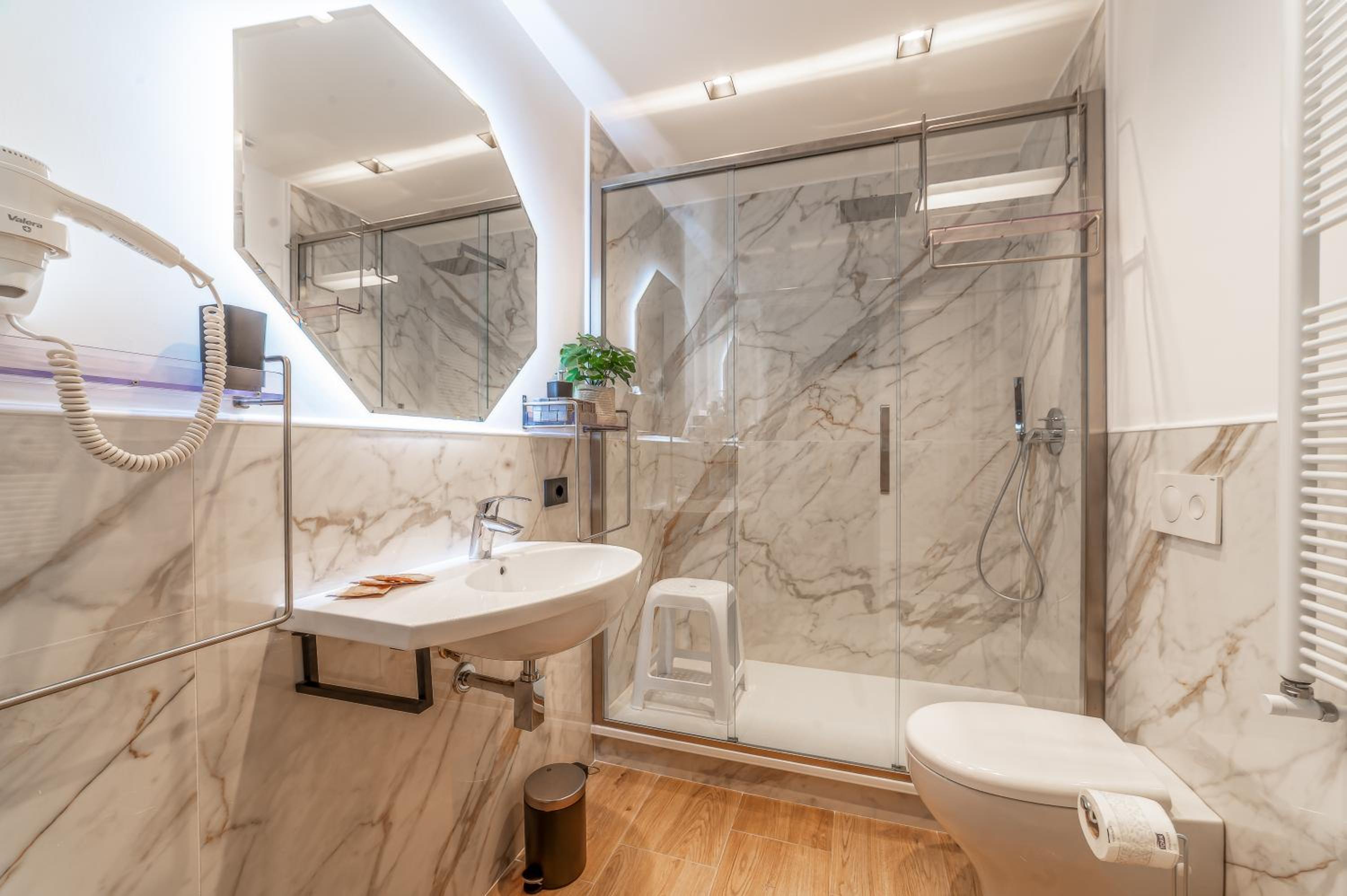 Double Room with Private Bathroom