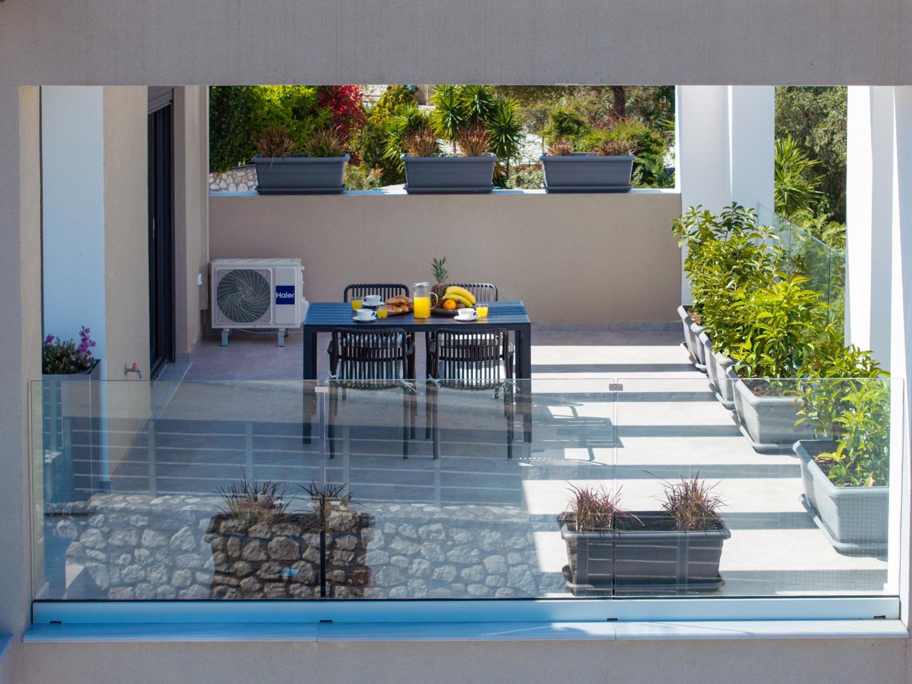 Two-Bedroom Apartment with Terrace photo 1