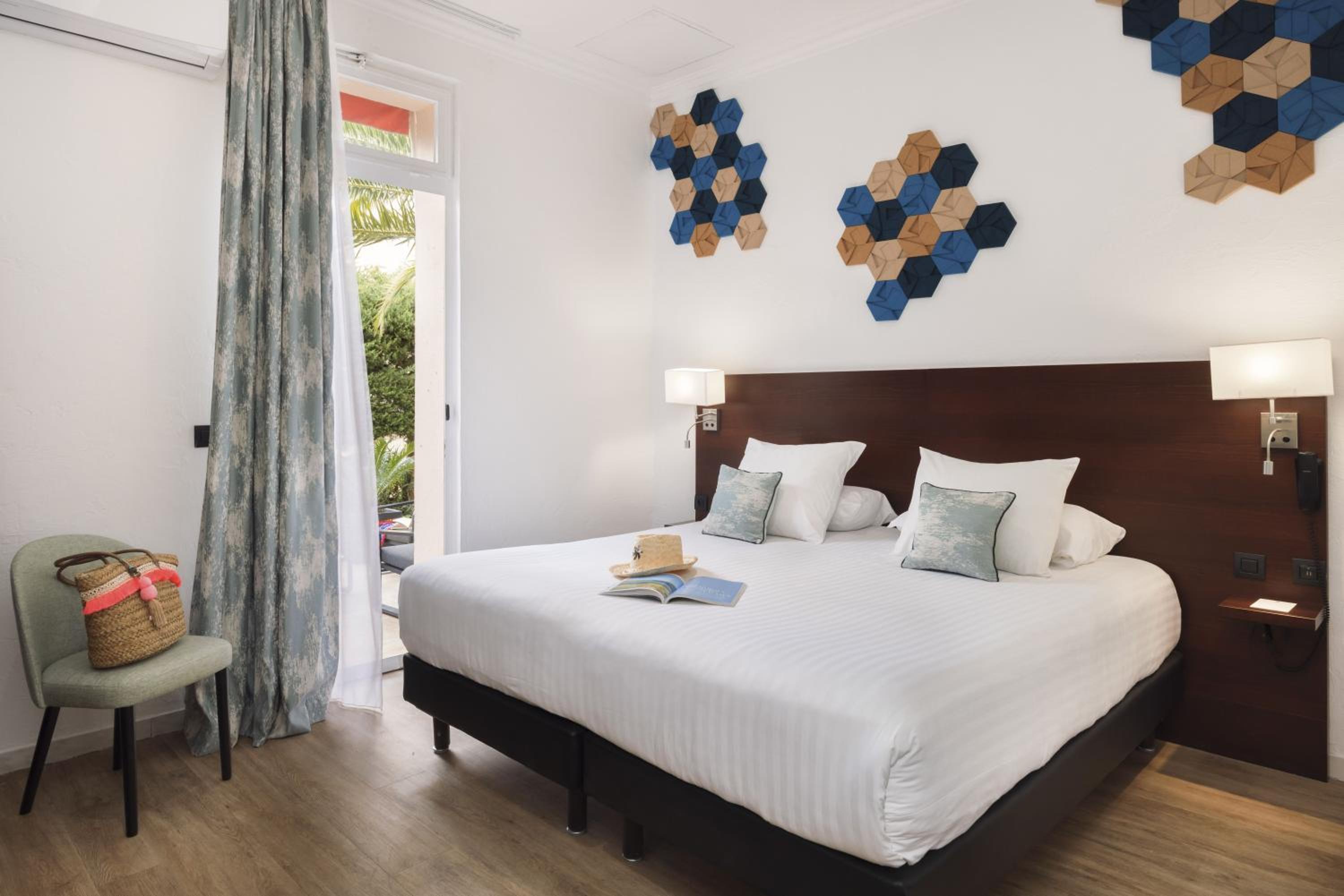 Superior Double Room with Terrace - Non-Smoking