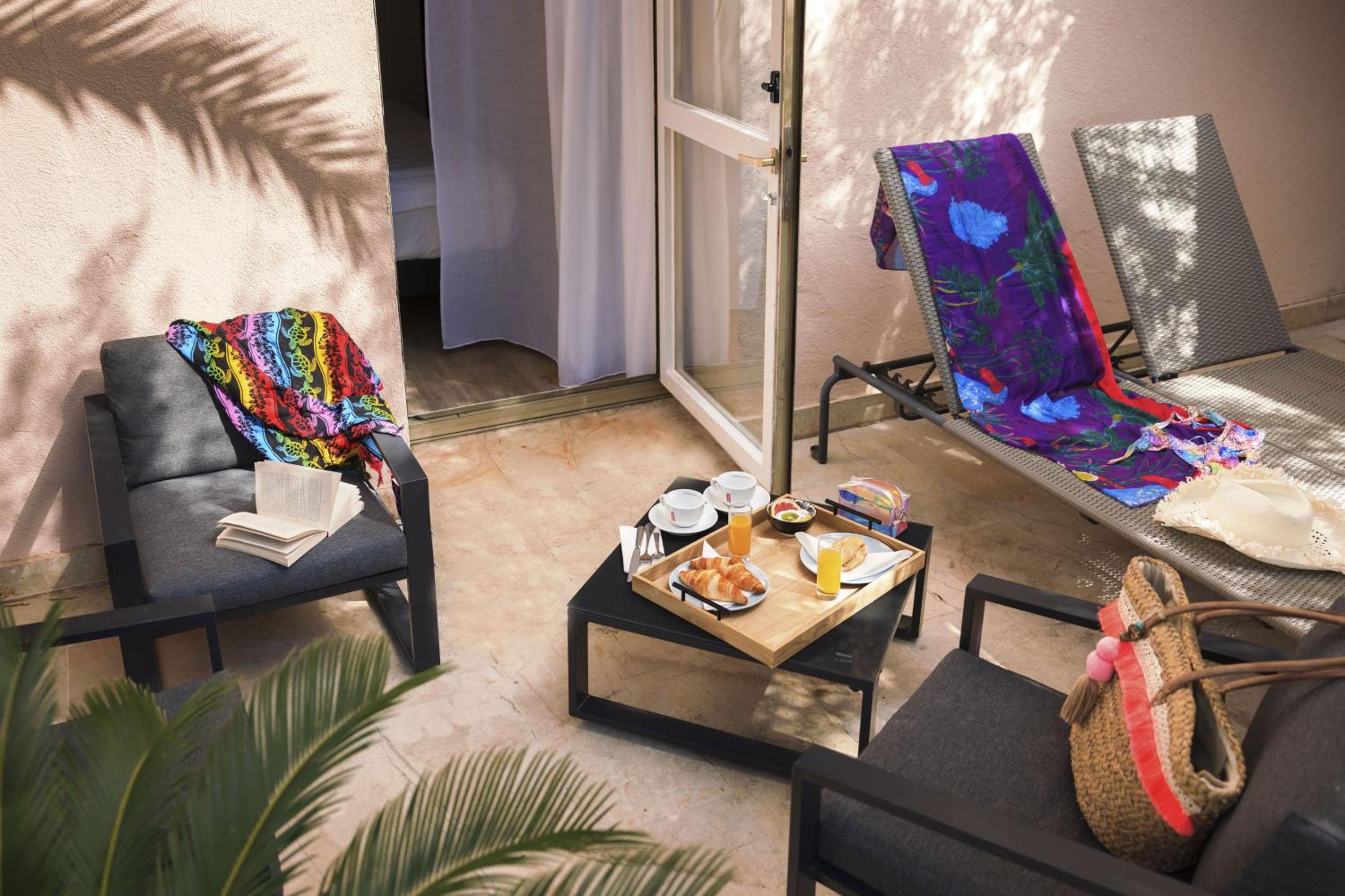 Superior Double Room with Terrace - Non-Smoking