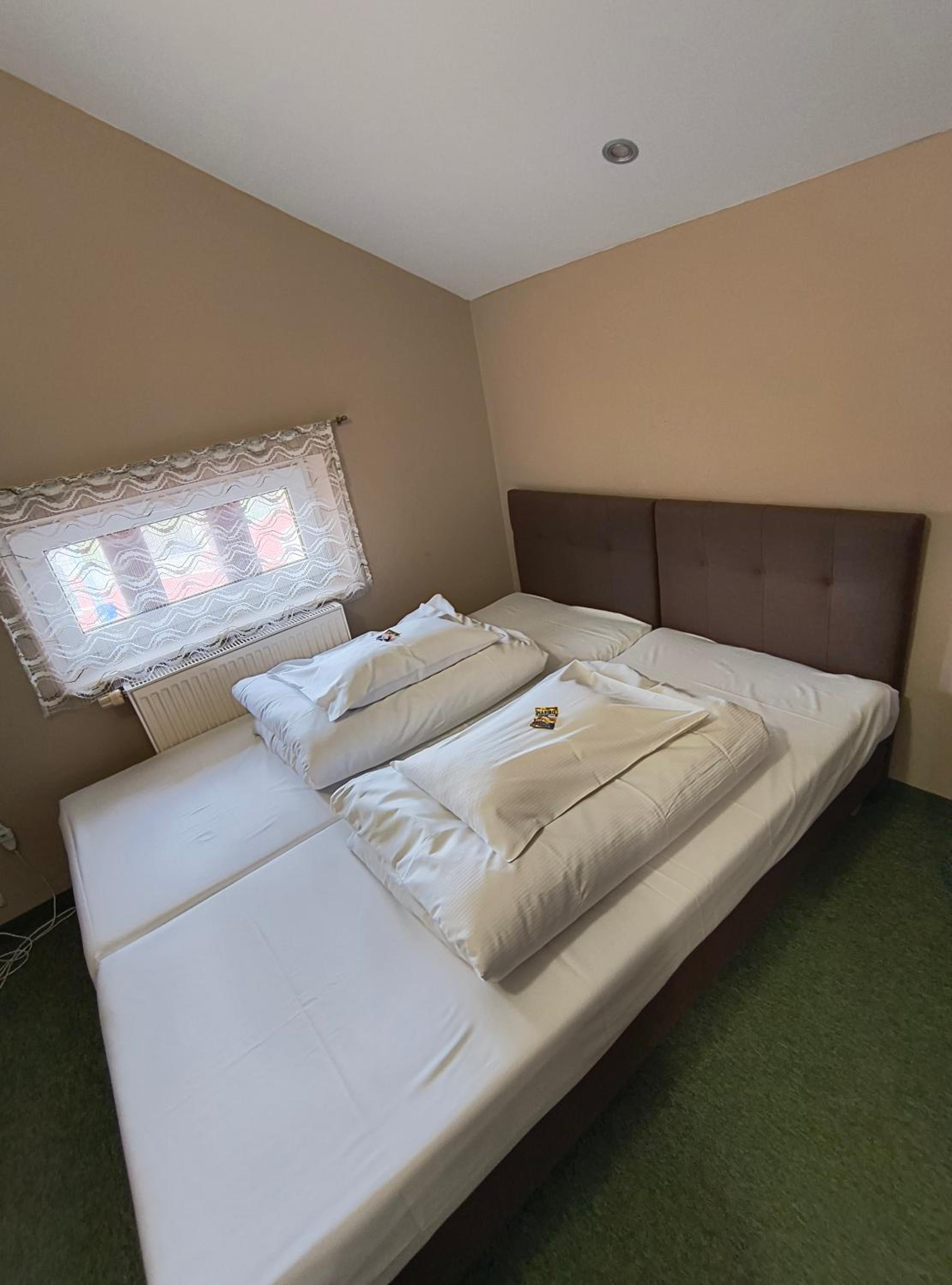 Small Double Room photo 3