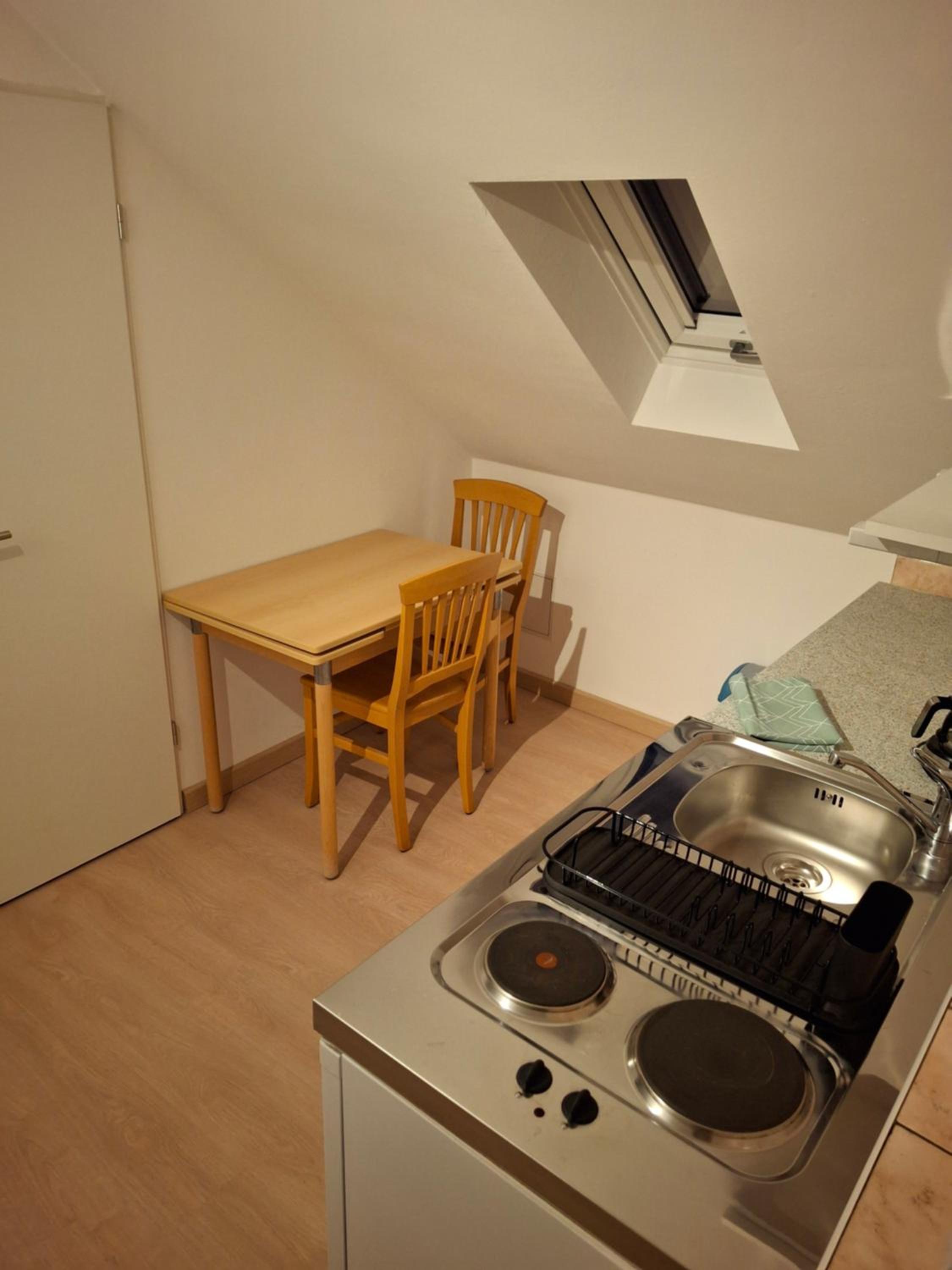 Studio Apartment with One Double Bed photo 2