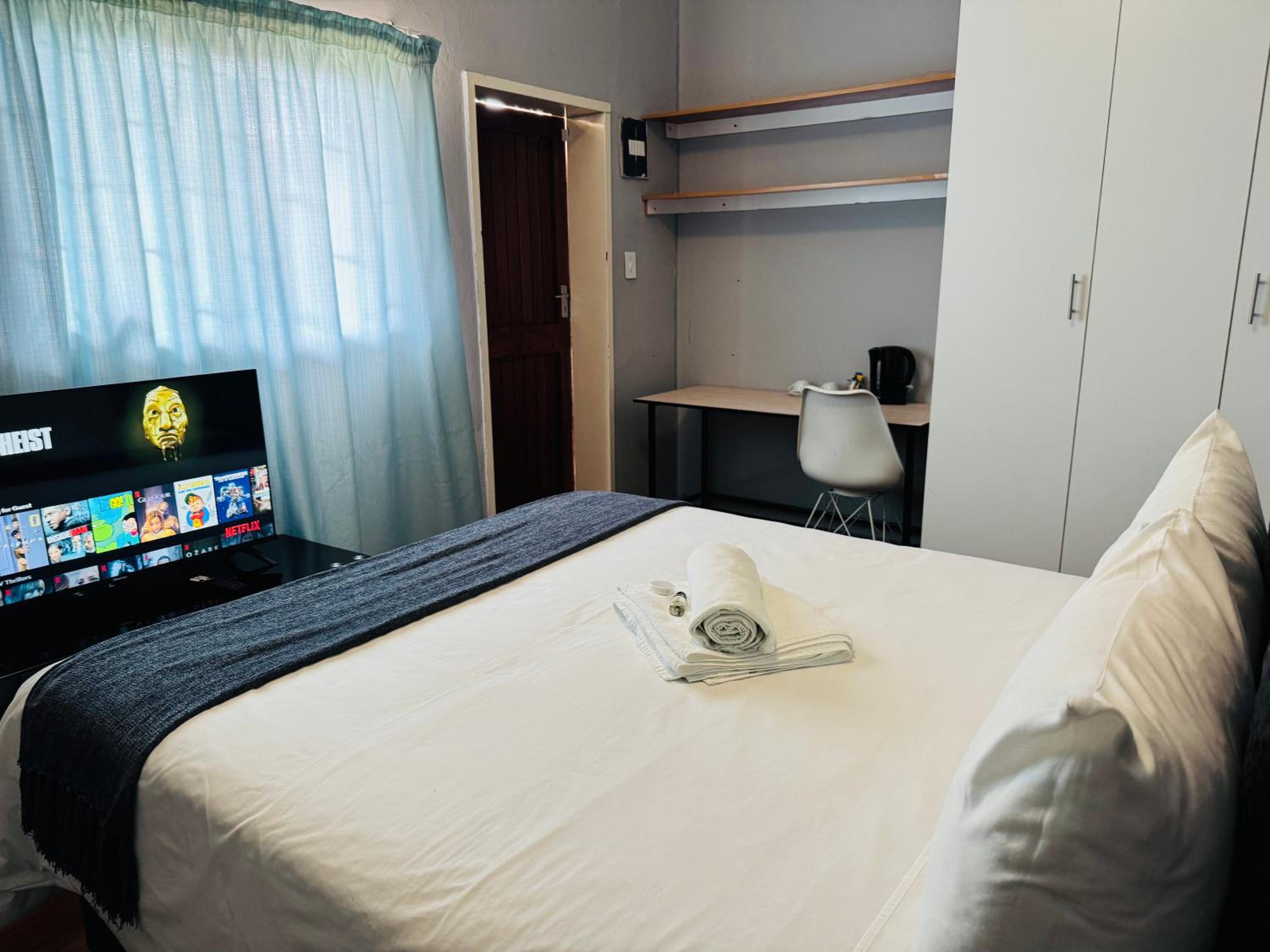 Deluxe Double Room with Shower