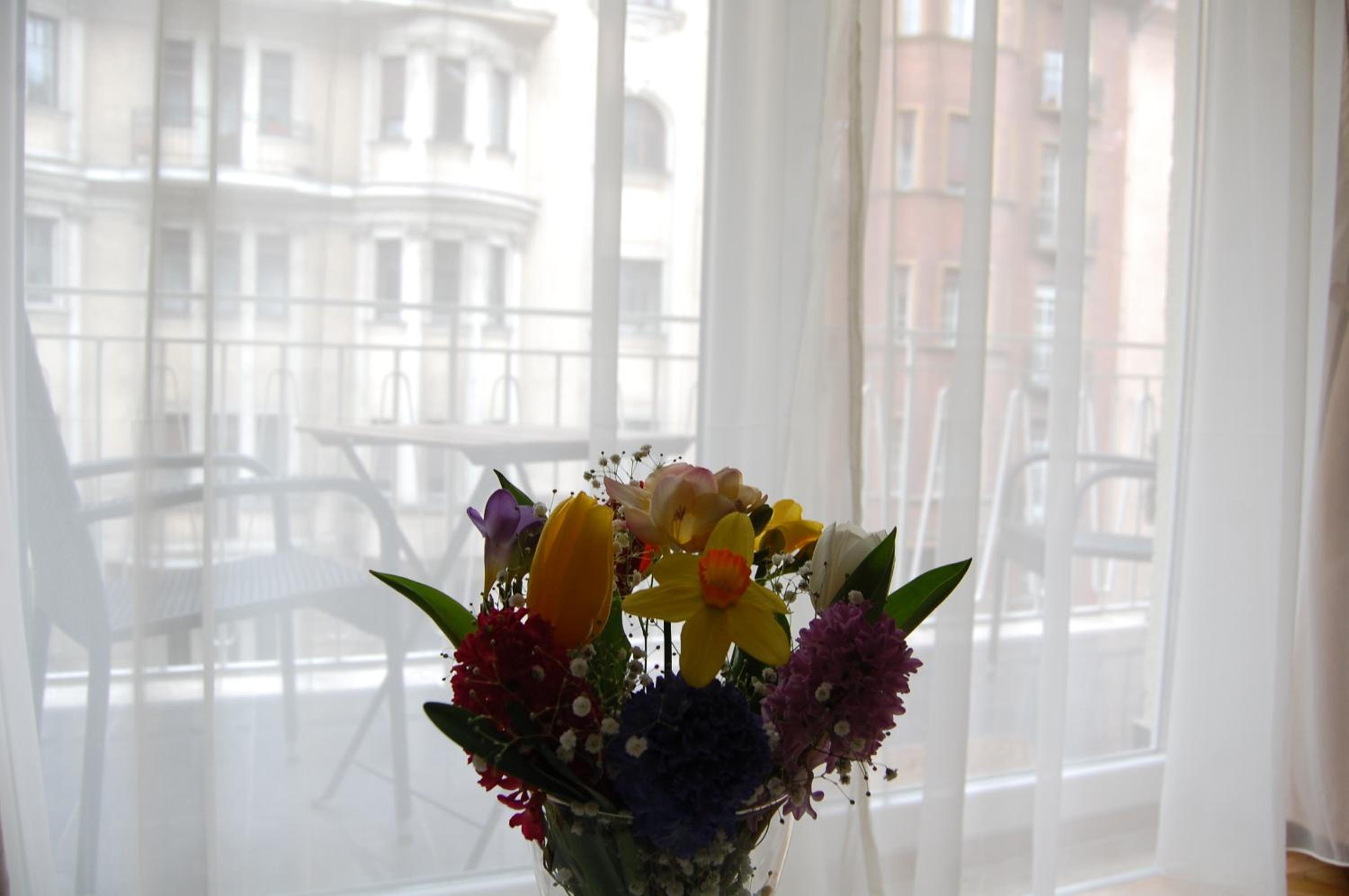 Apartment with Terrace - Photo 37