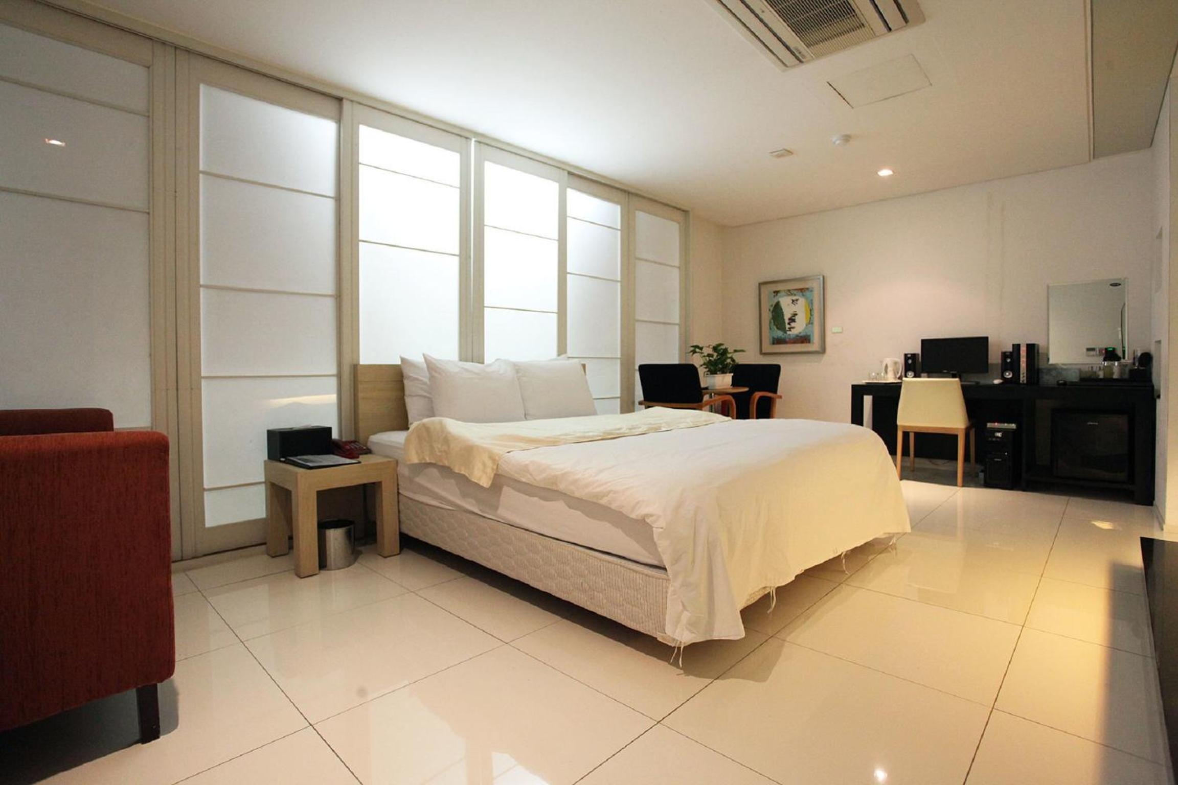 Deluxe Double Room - Photo 1