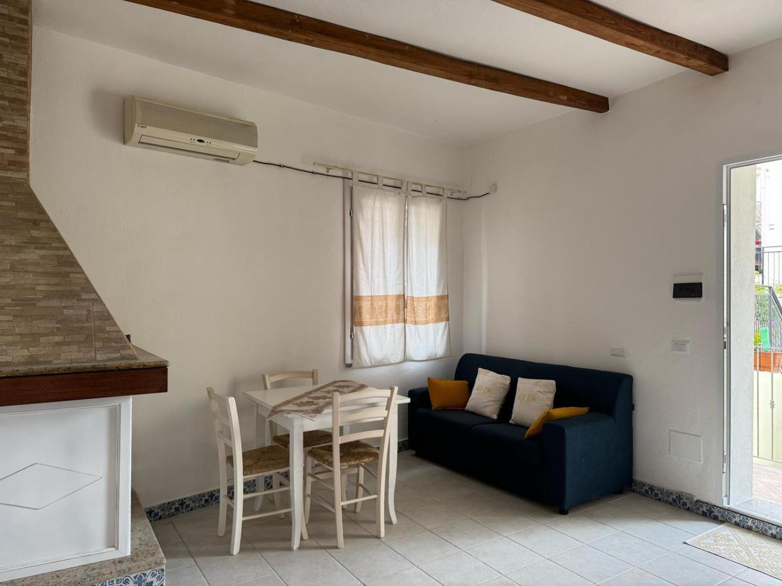 Double Room with Balcony and Sea View photo 2
