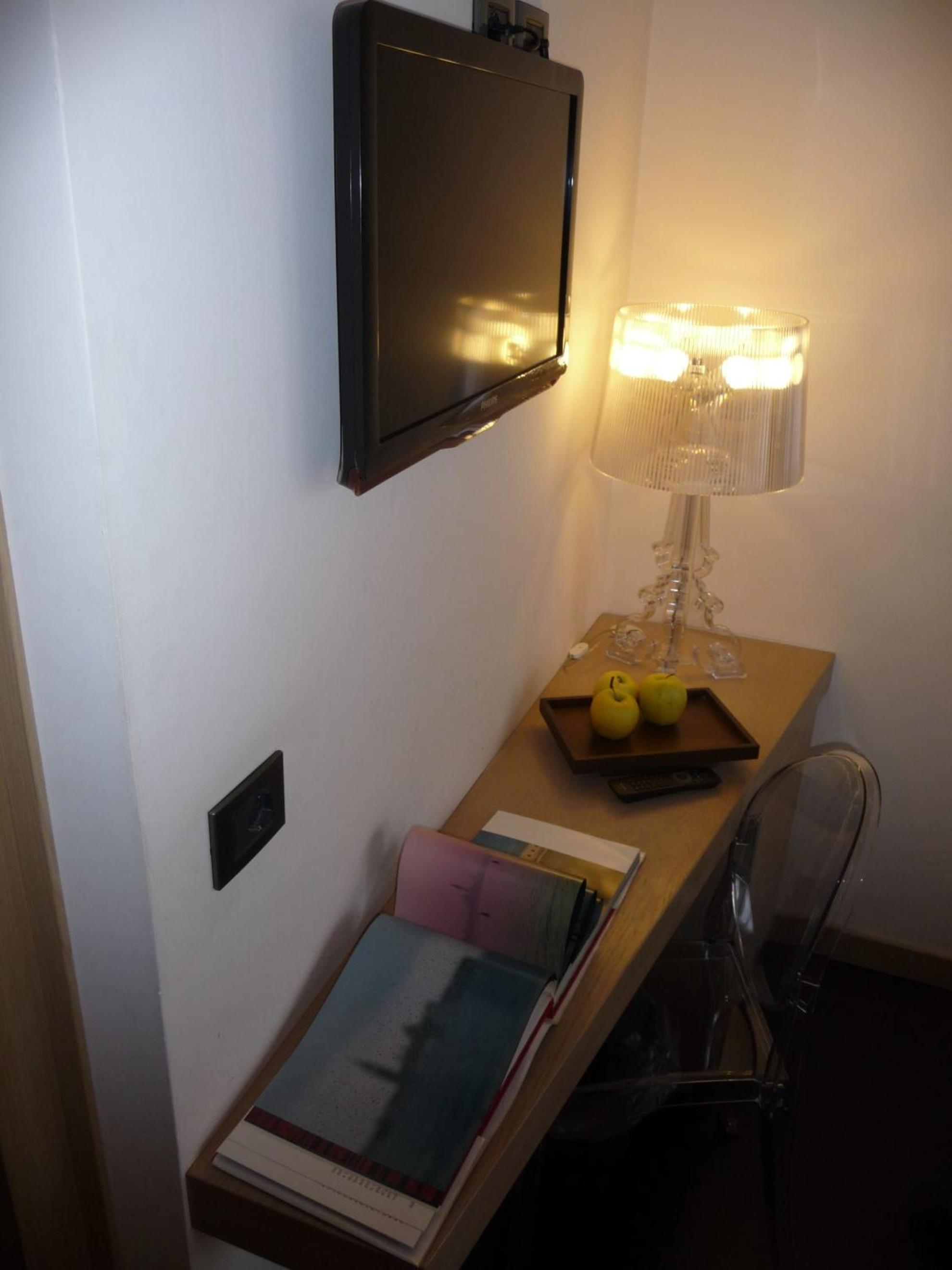 Single Room photo 2