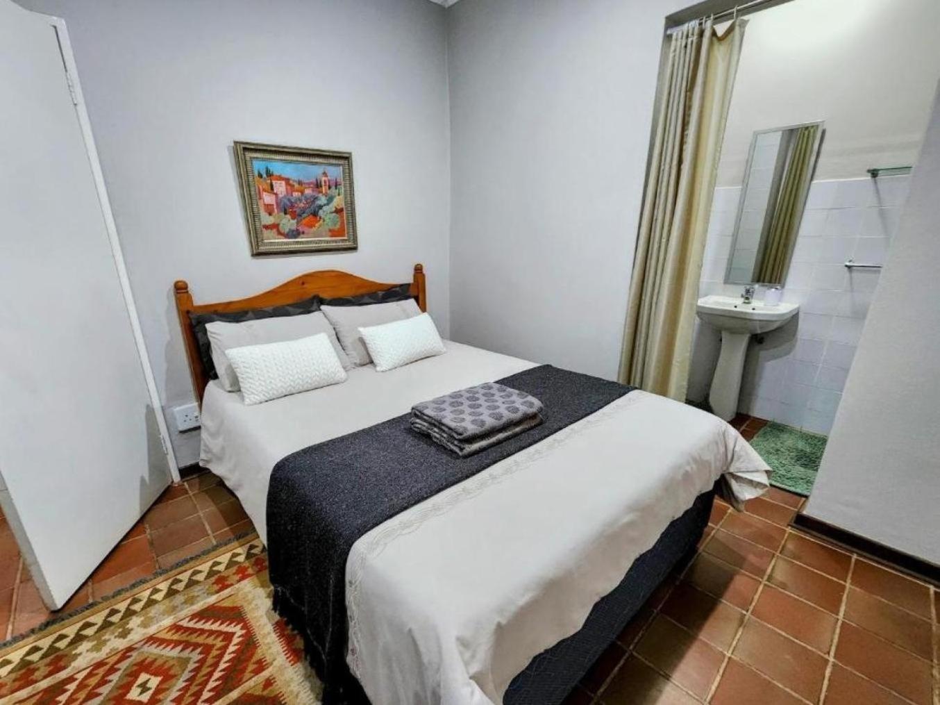 Business Double Room - Photo 4