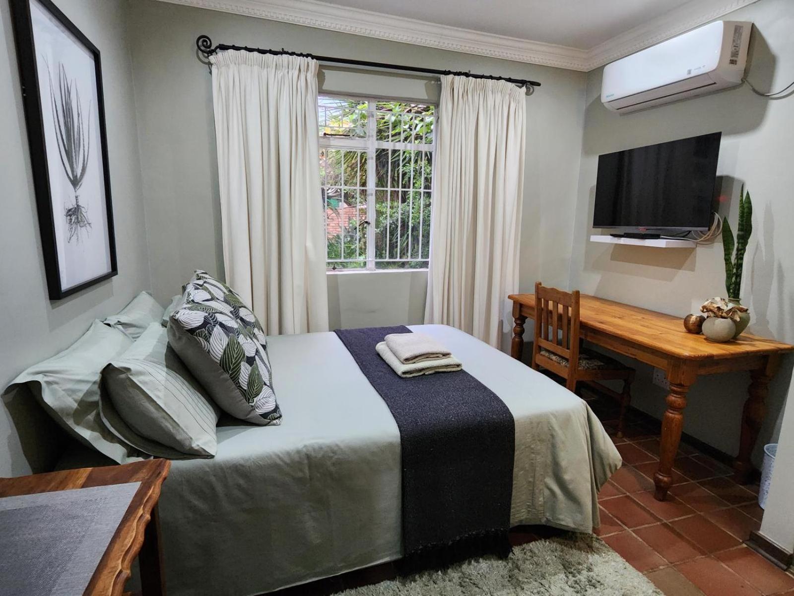Basic Double Room - Photo 11