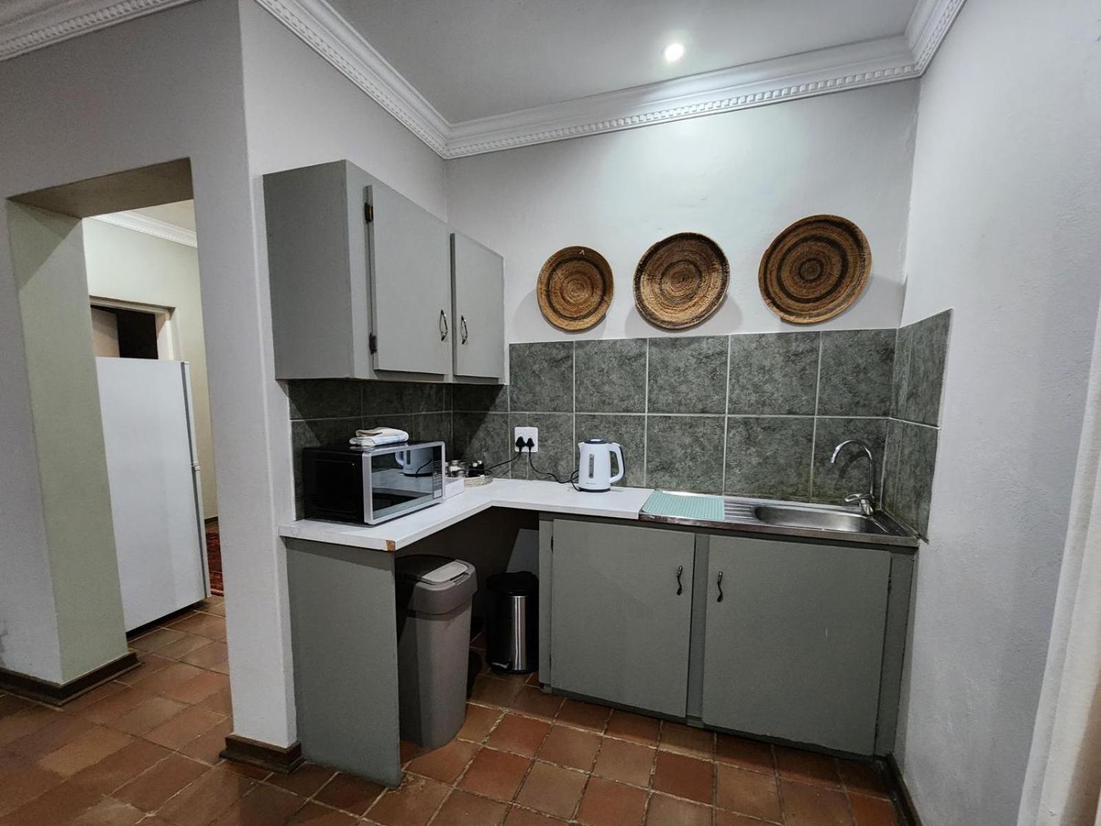 Basic Double Room - Photo 4