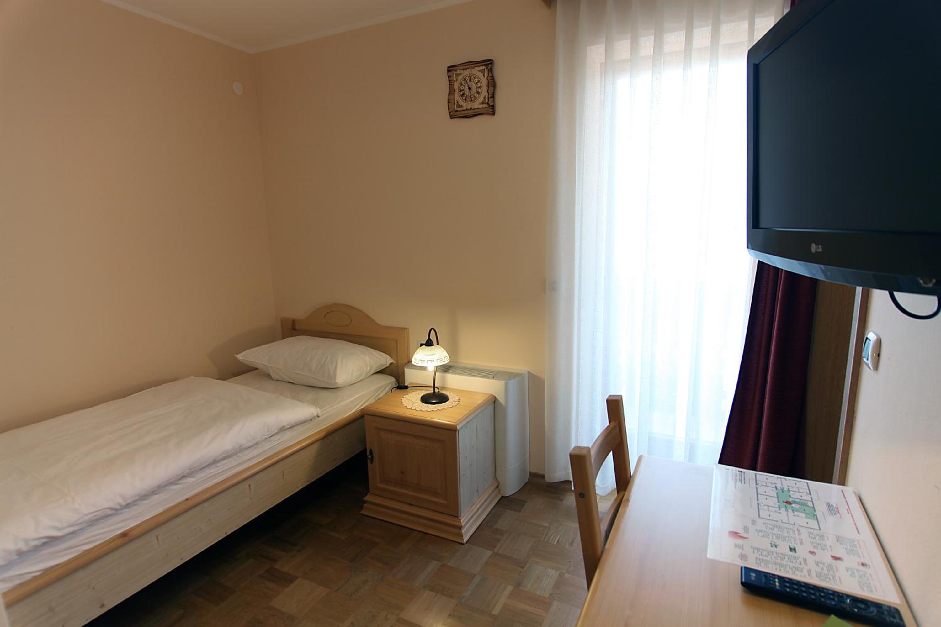 Single Room photo 1
