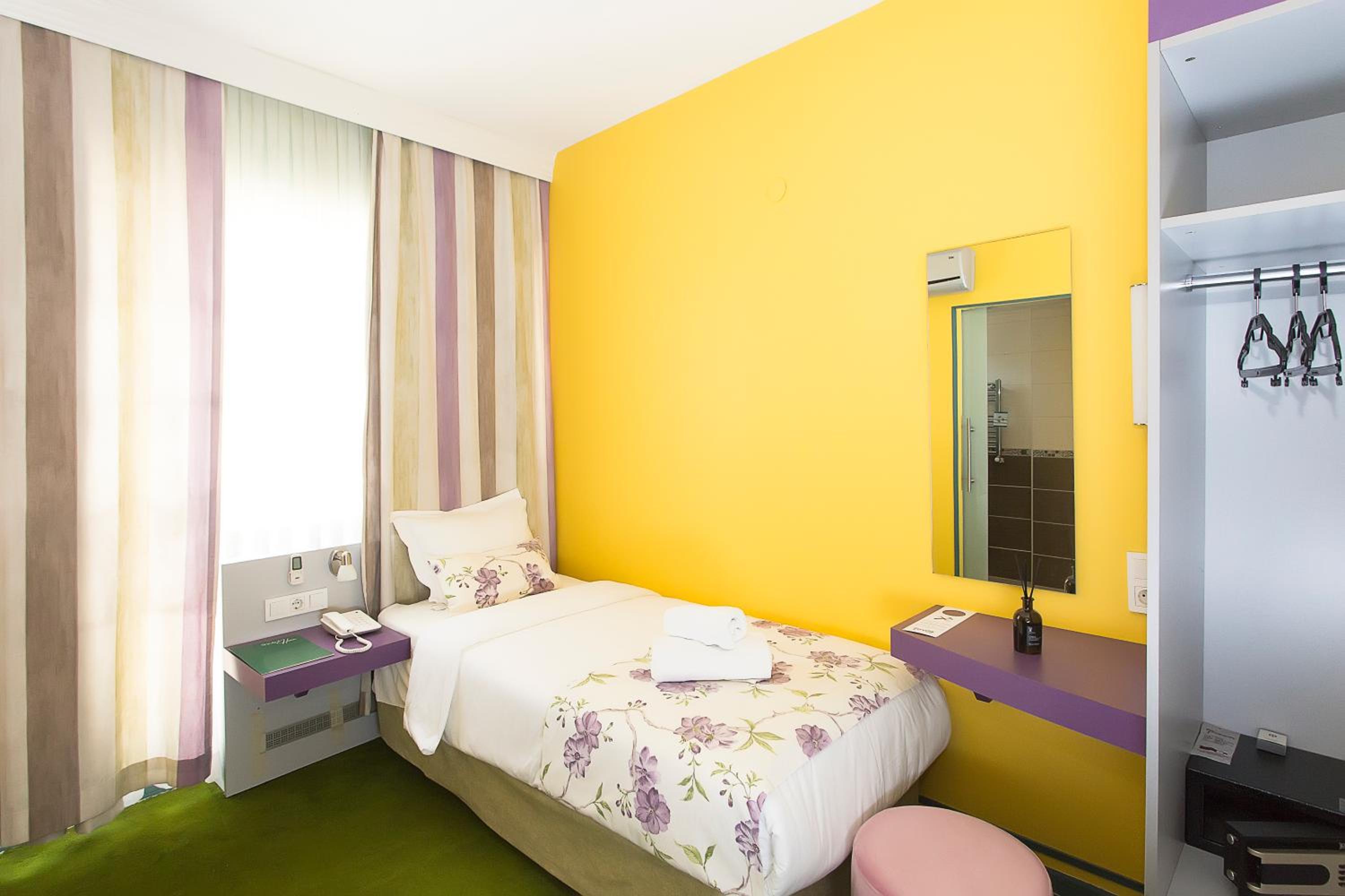 Single Room photo 1