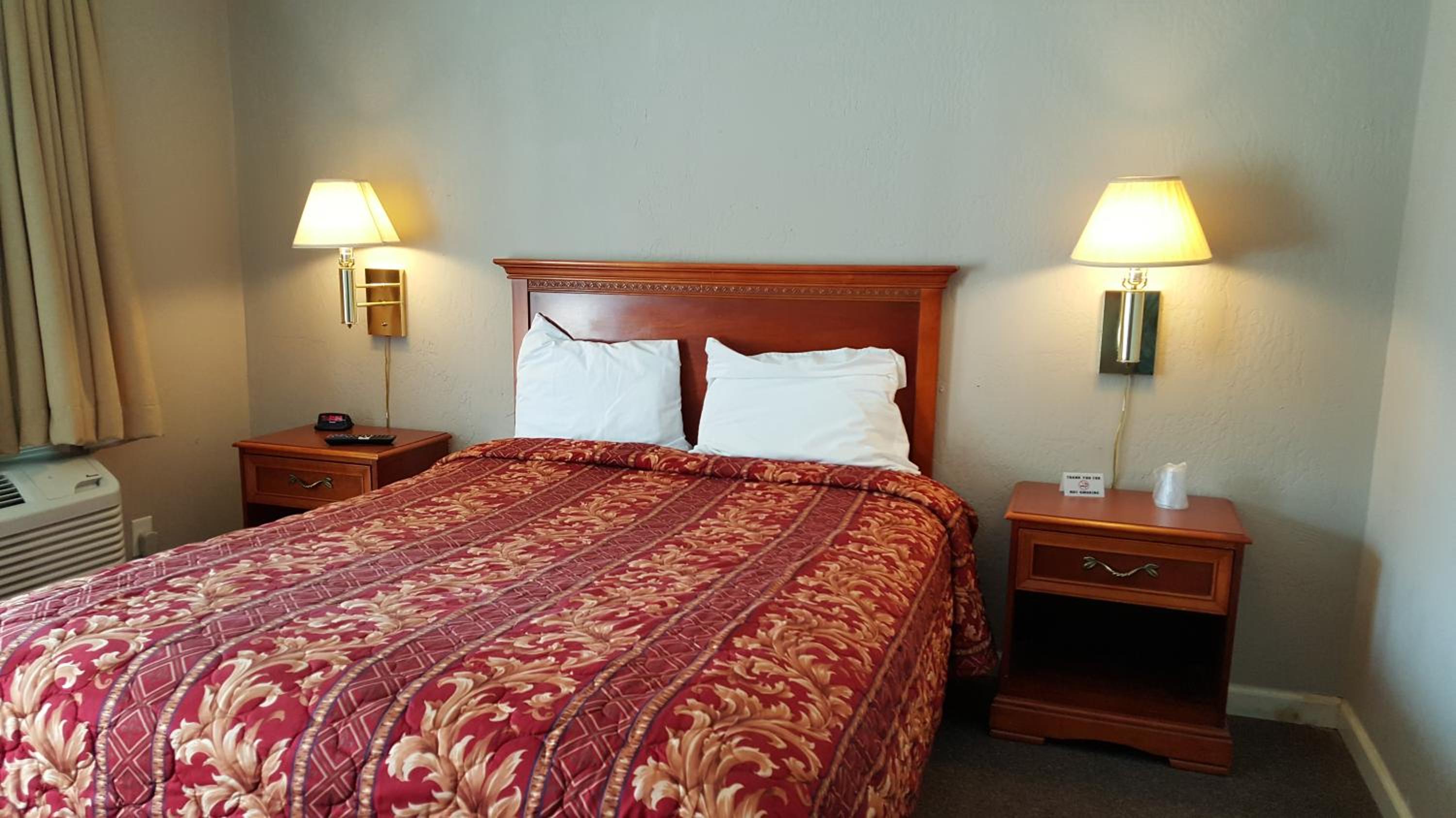 Deluxe Queen Room photo 1