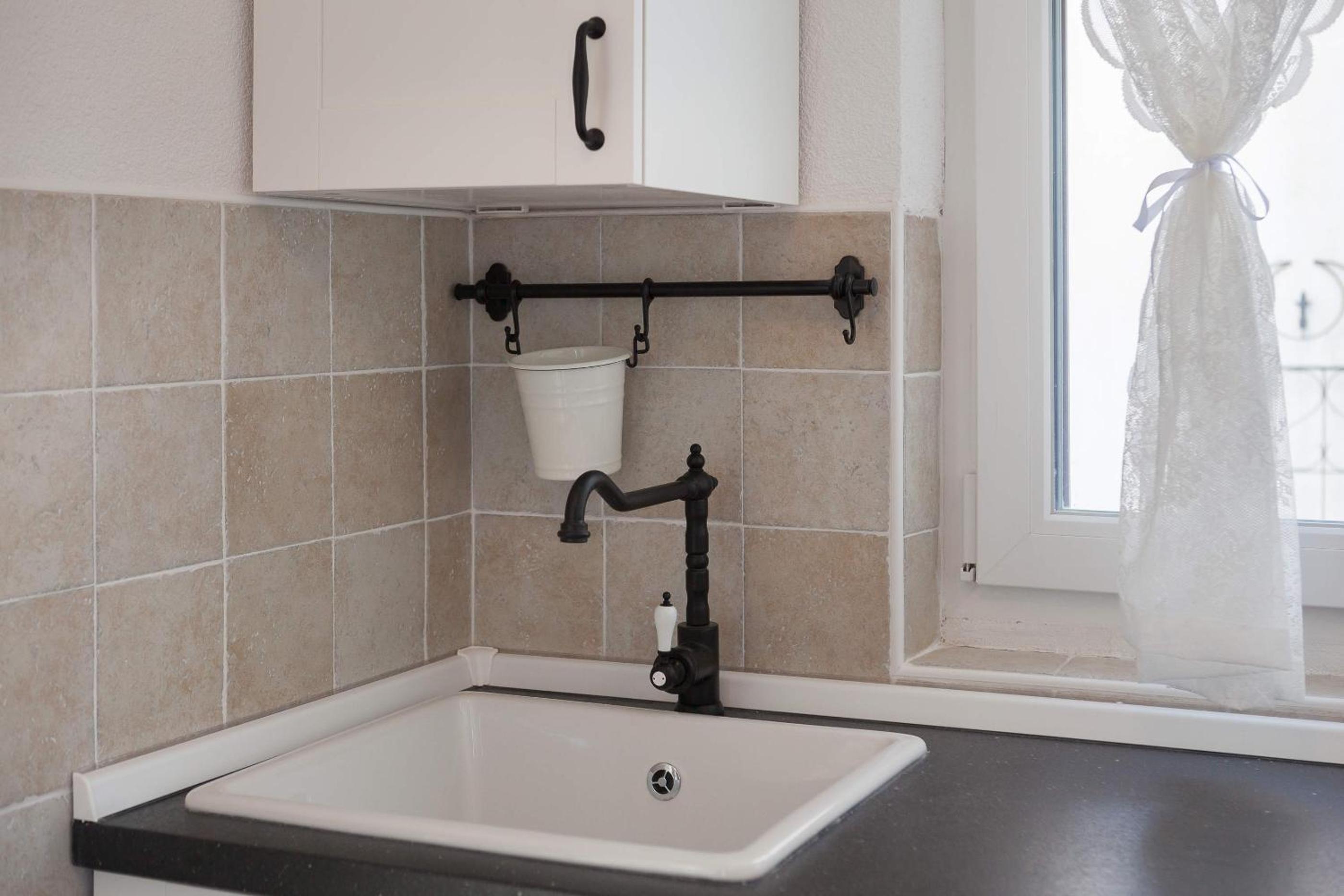 Superior Studio with Sea View - Photo 14