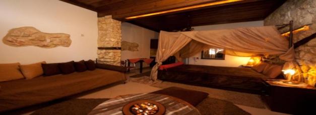 Deluxe Double Room with Extra Bed photo 2