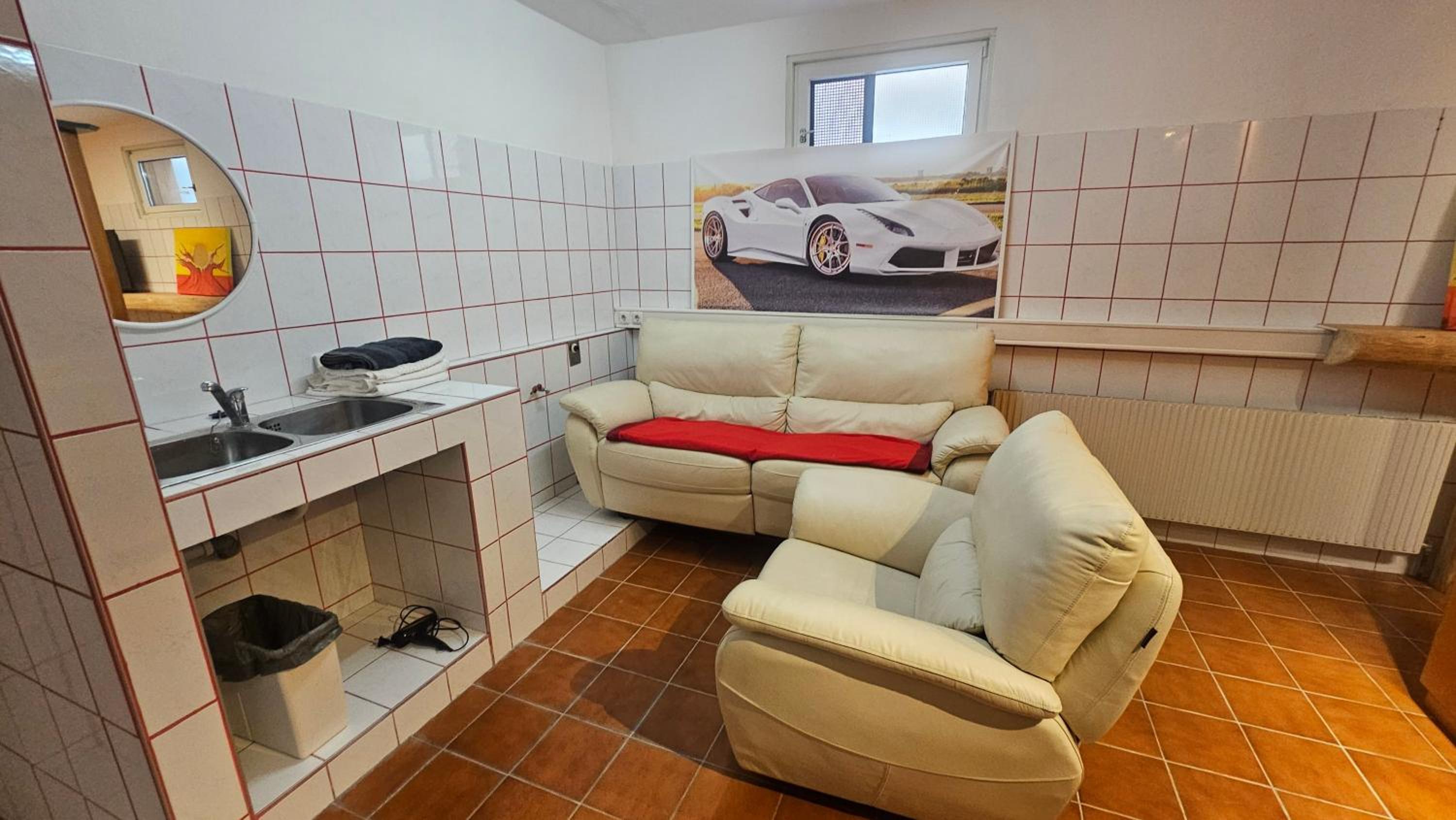 Double or Twin Room with Shower