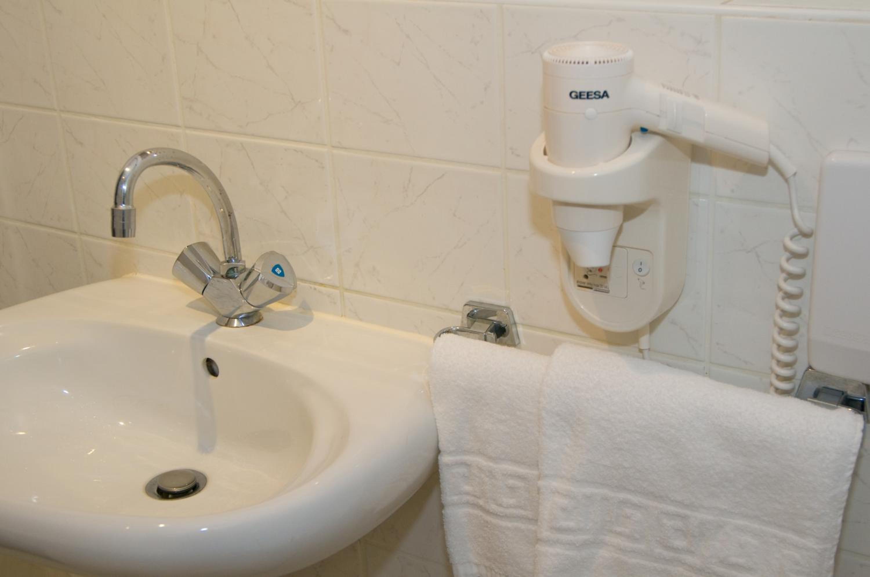 Comfort Twin Room photo 2