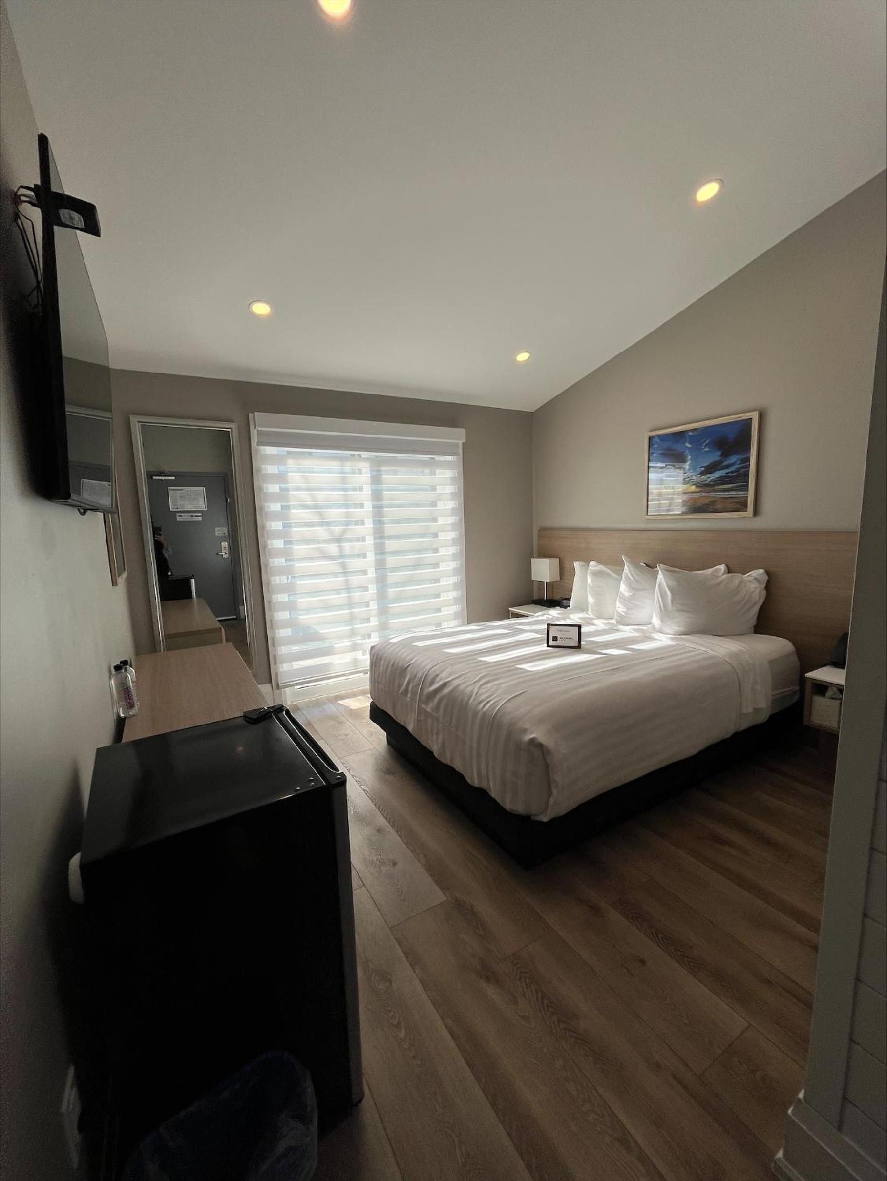 Superior Queen Room