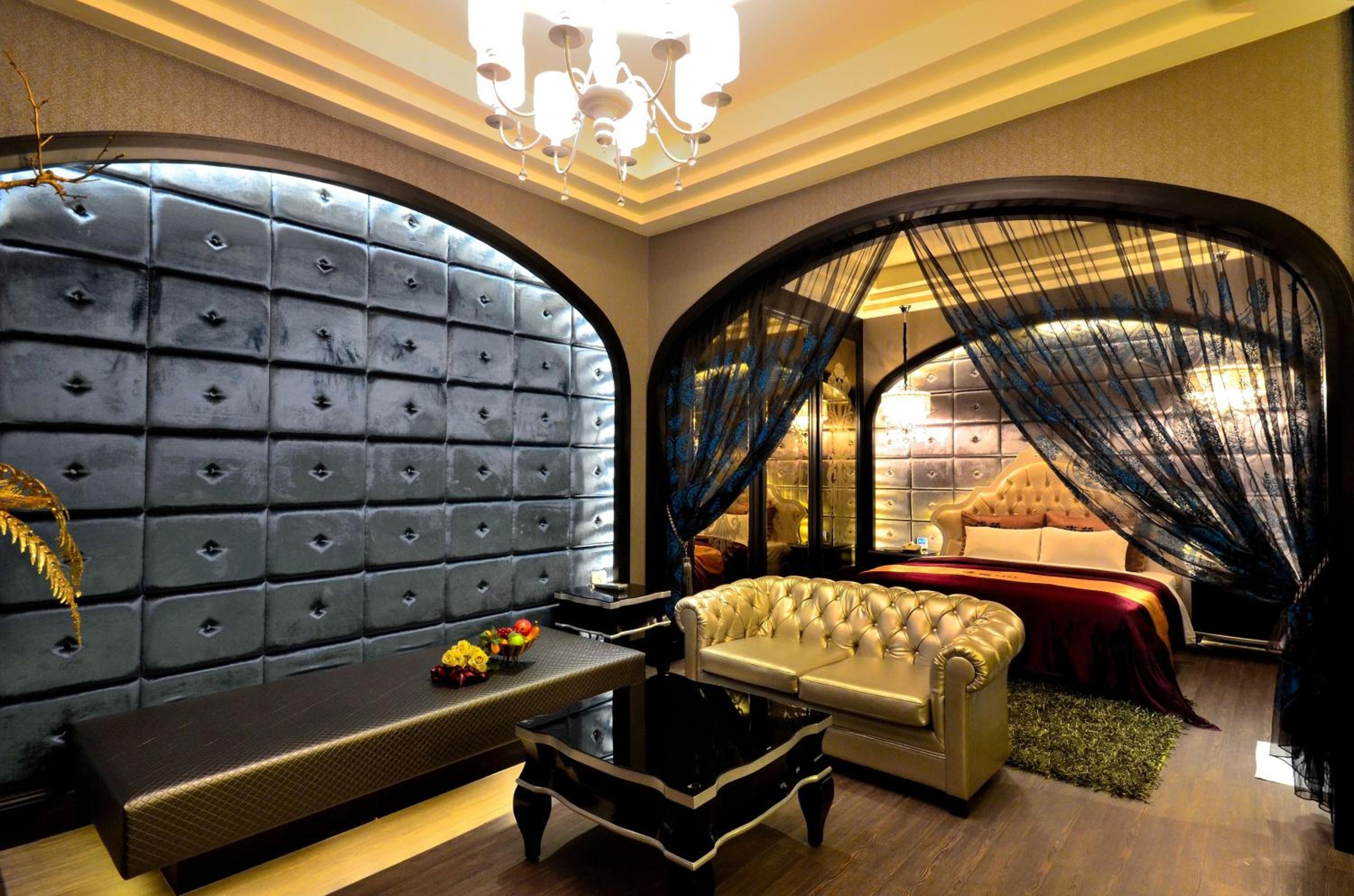 Grand Deluxe Double Room (Check-in after 18:00)