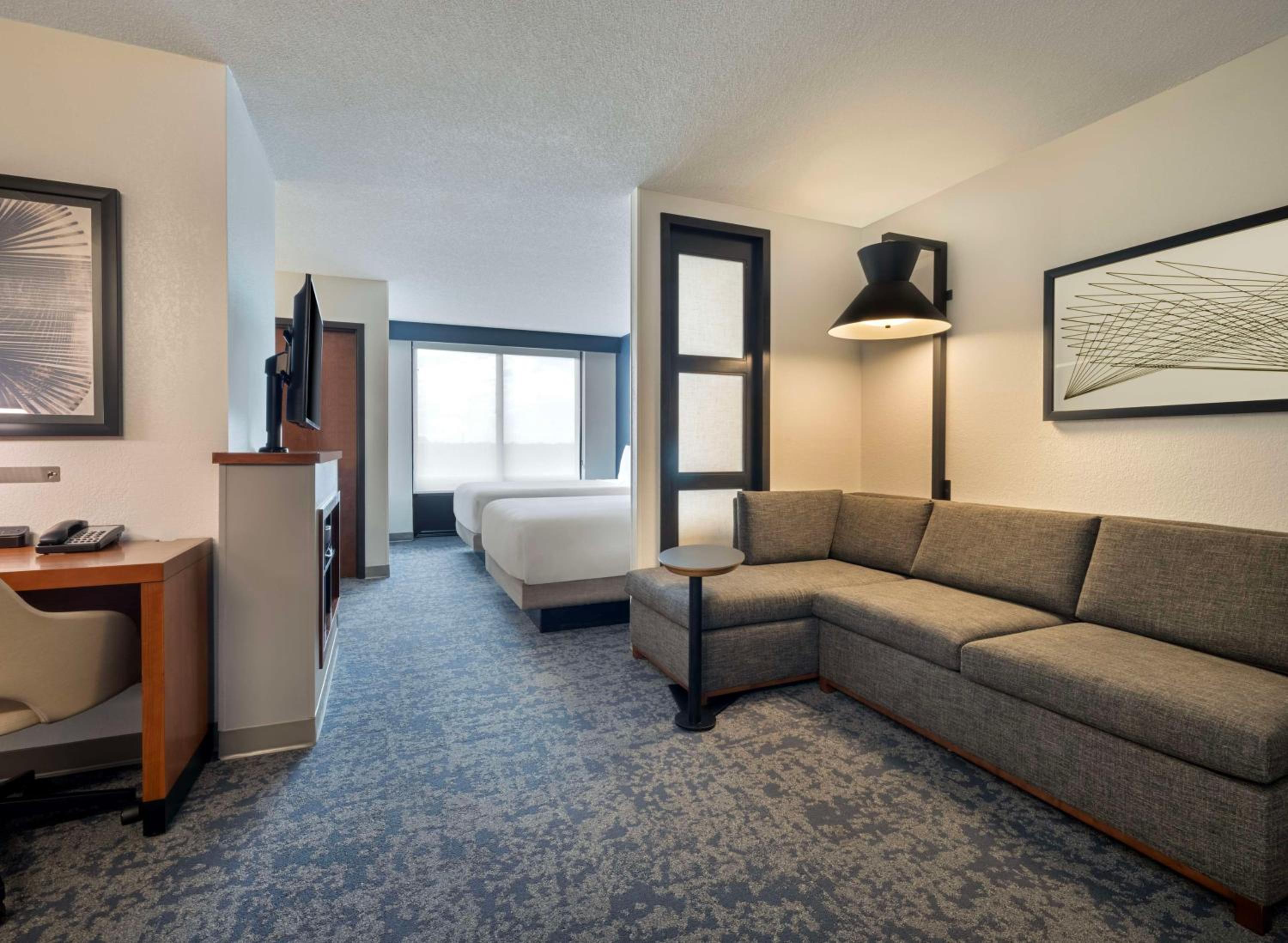 Specialty Double Room with Two Double Beds - Photo 4