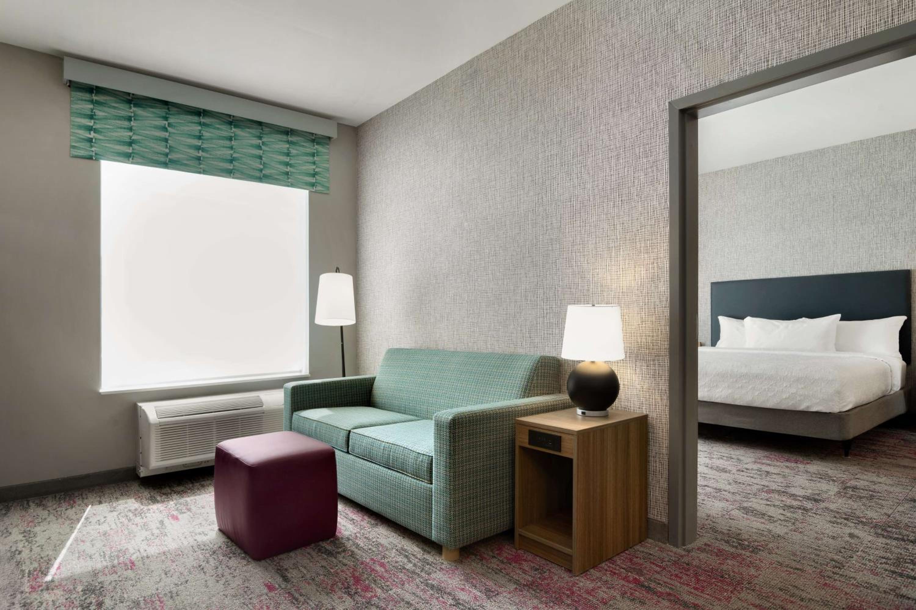 One-Bedroom King Suite - Photo 15