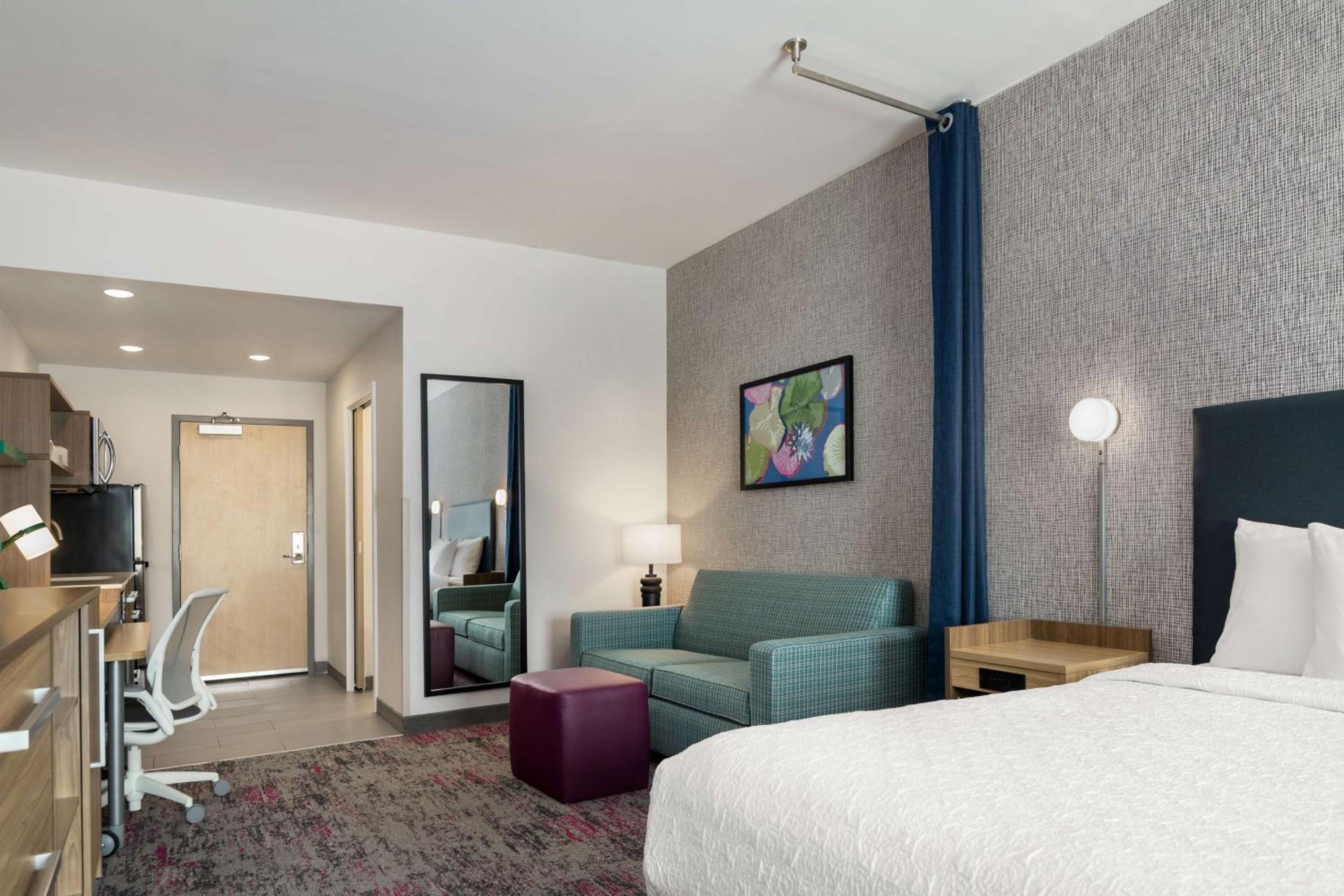 King Studio Suite - Photo 9