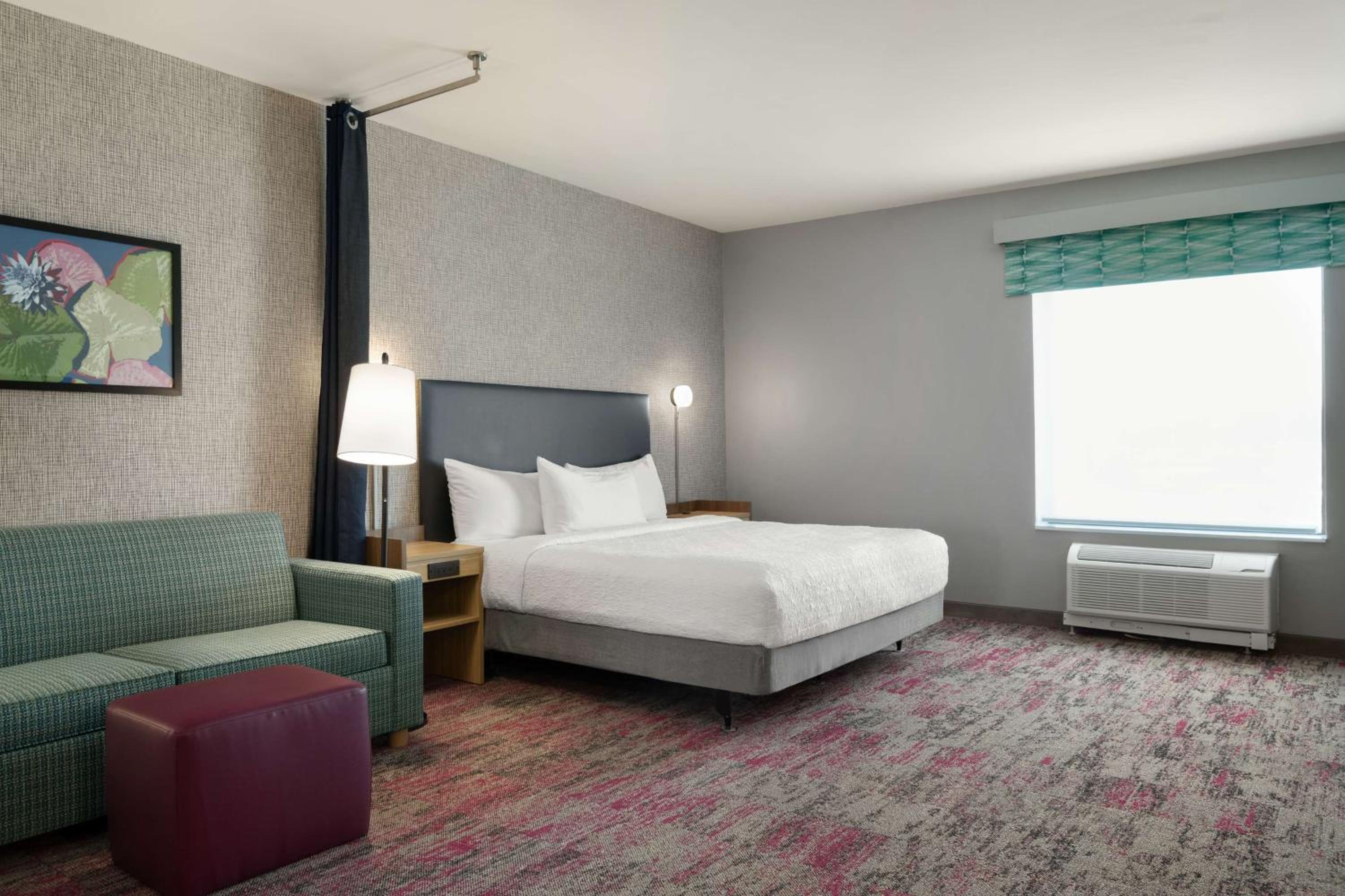 King Studio Suite - Photo 10