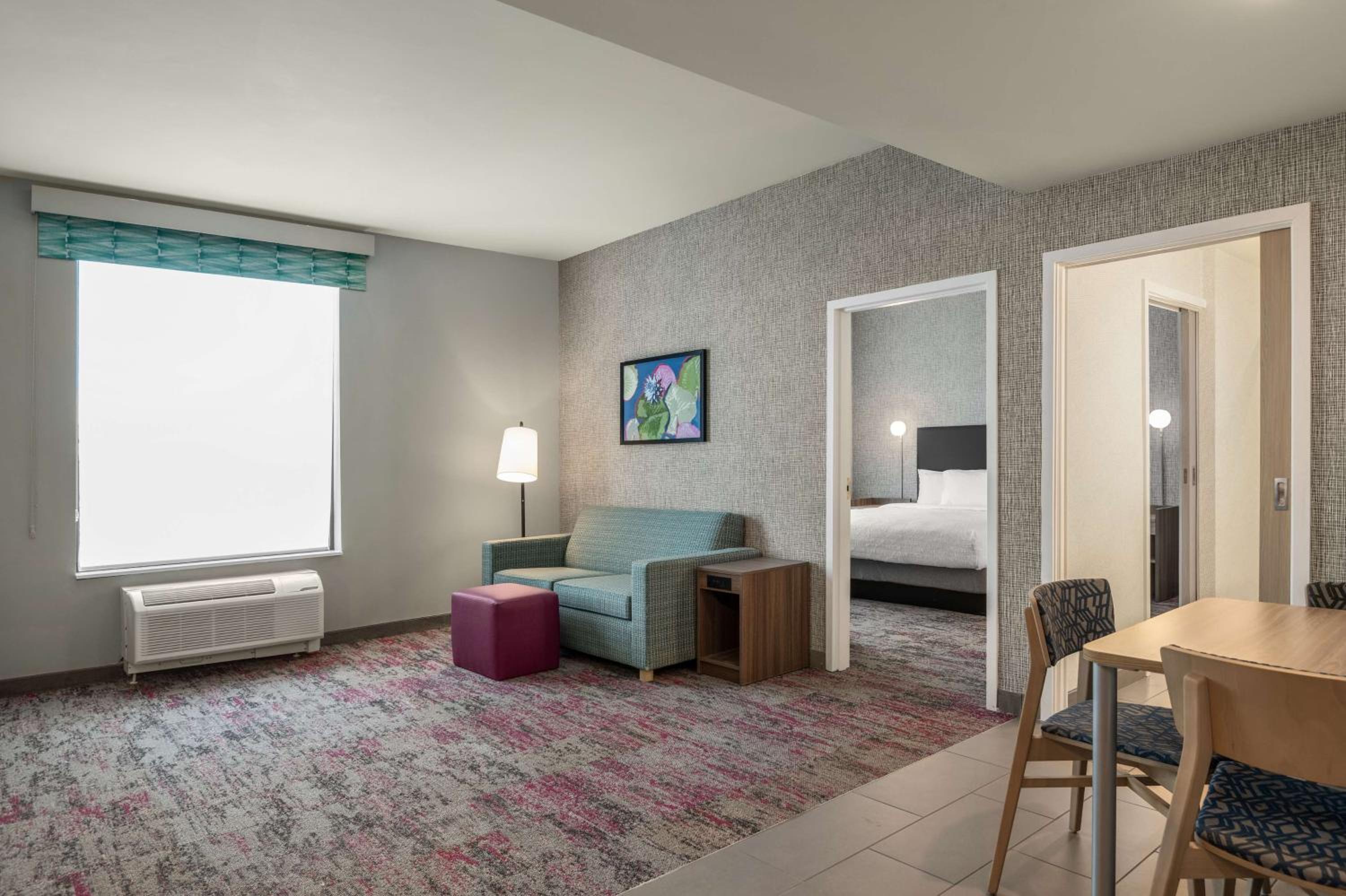 One-Bedroom King Suite - Photo 5