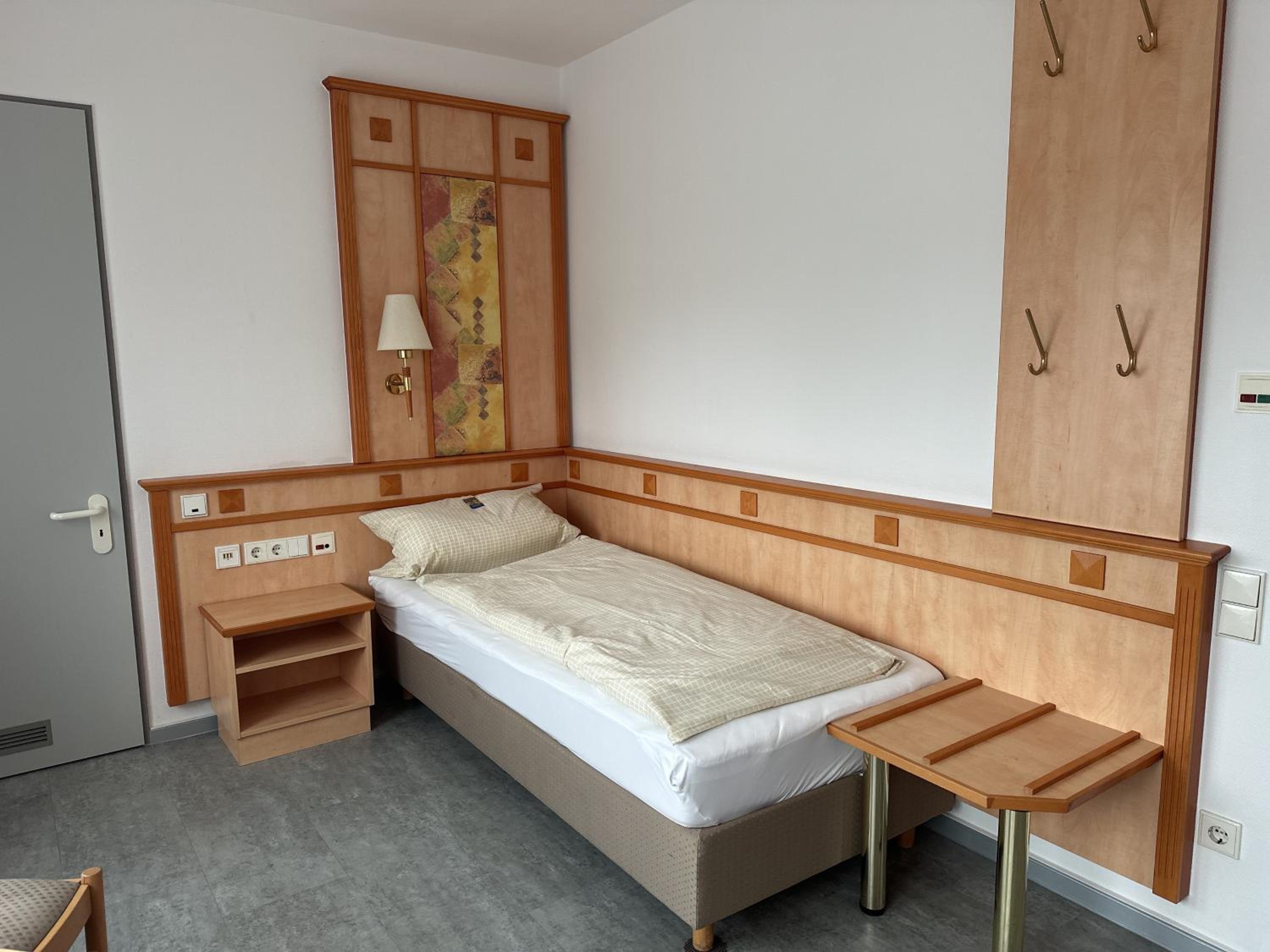 Single Room - Disability Access photo 2