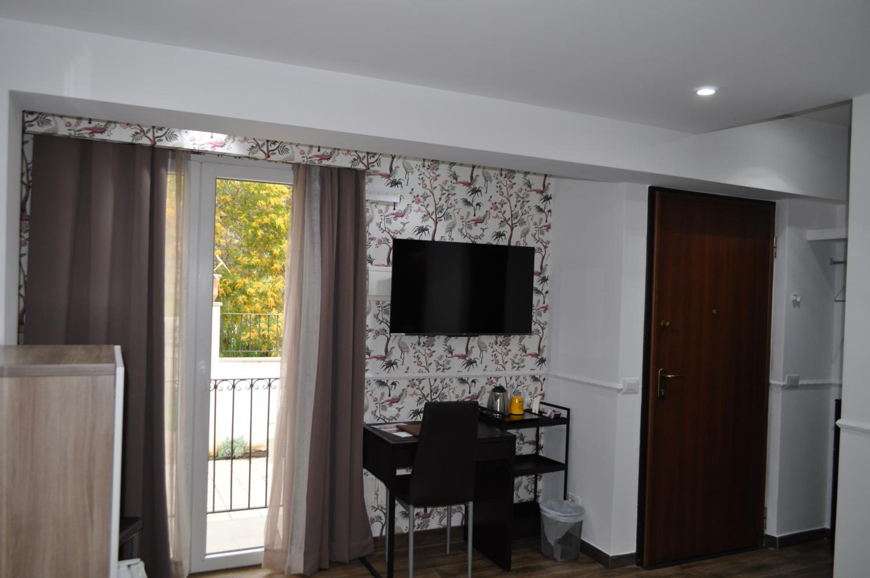 Classic Quadruple Room photo 3