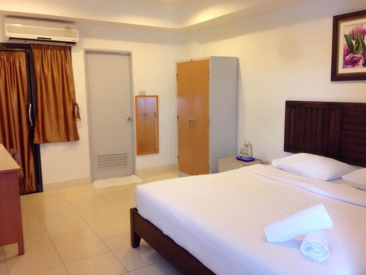 Standard Double Room photo 3