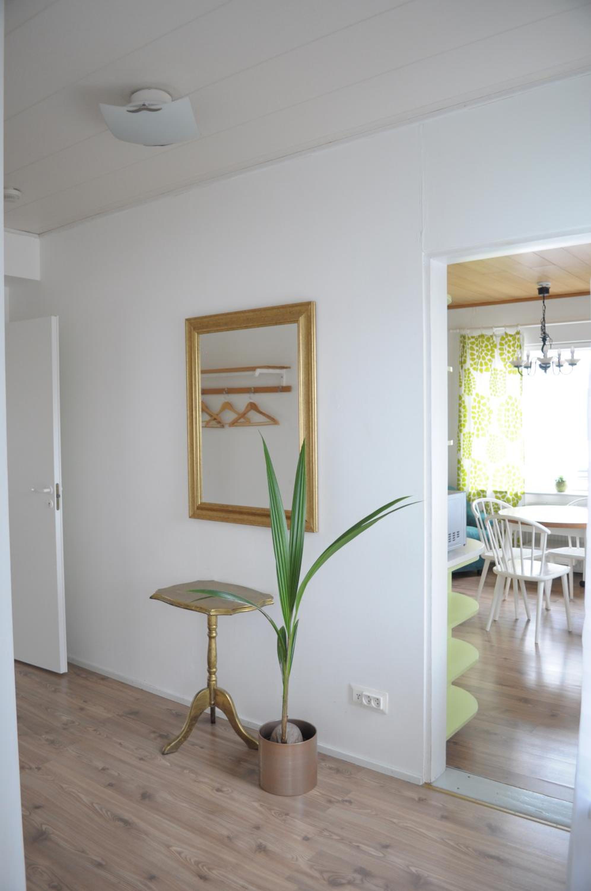 Two-Bedroom Apartment - Photo 3