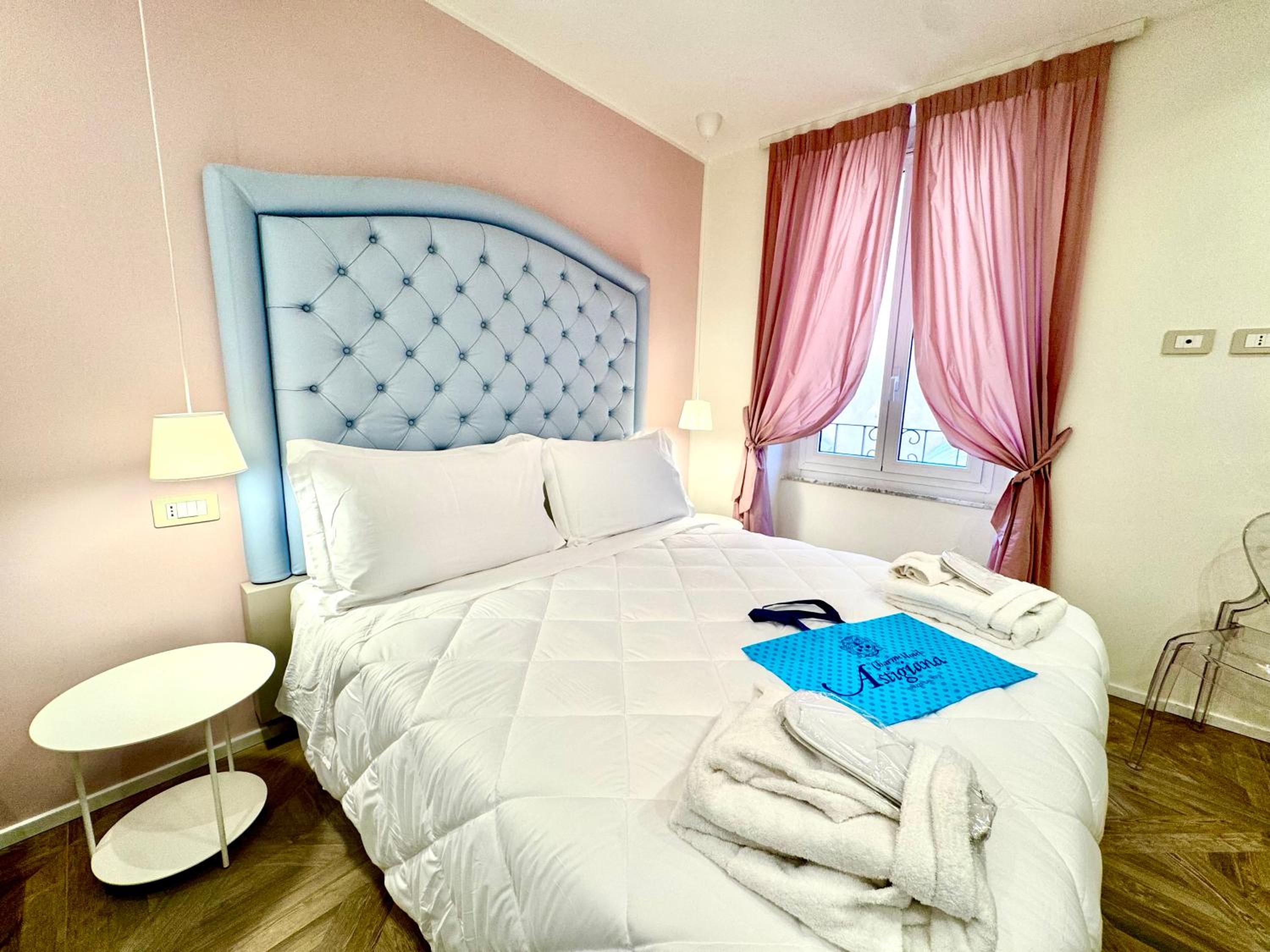Apartment with Sea View - Photo 11