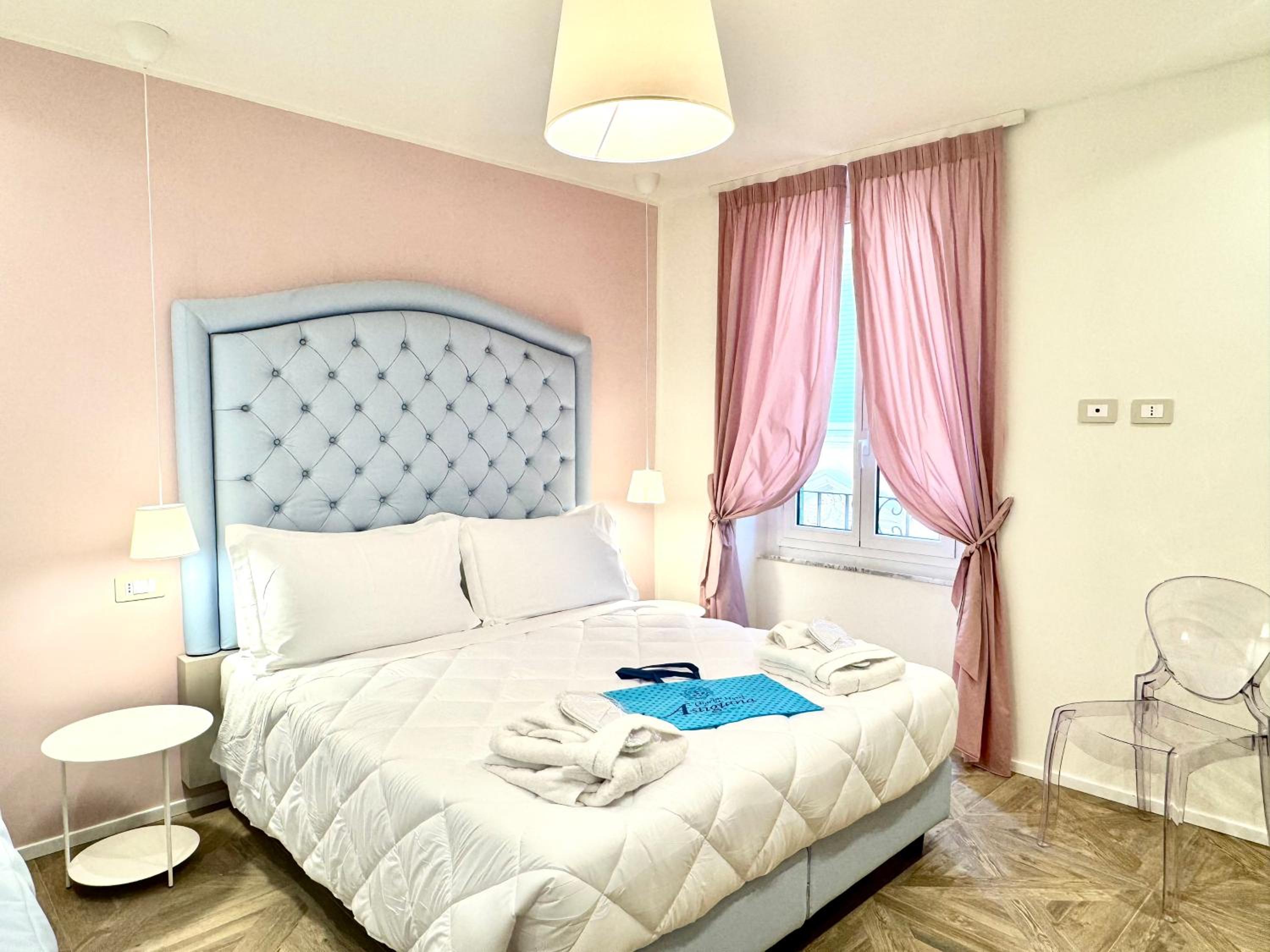 Apartment with Sea View - Photo 15