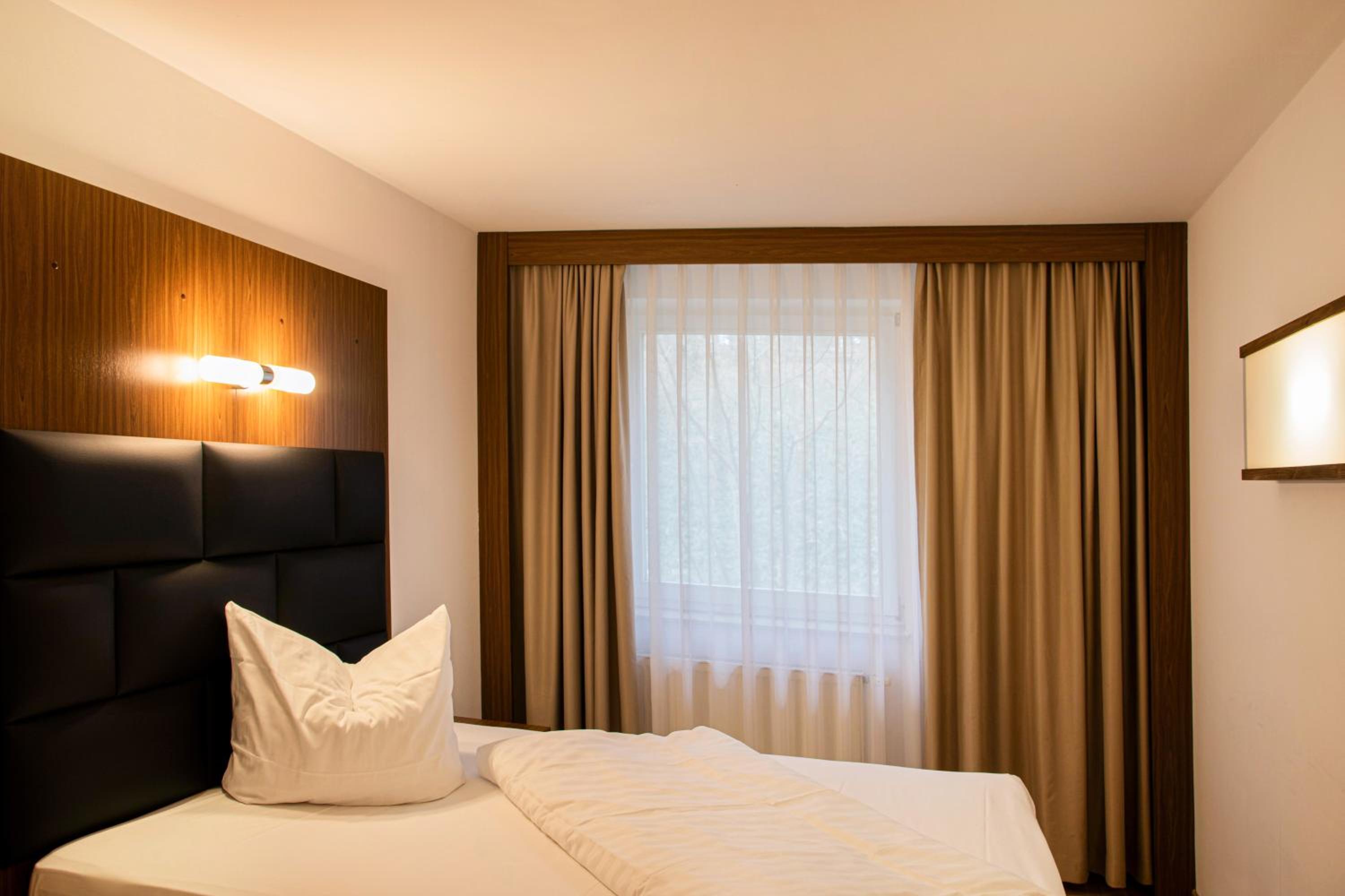 Budget Single Room