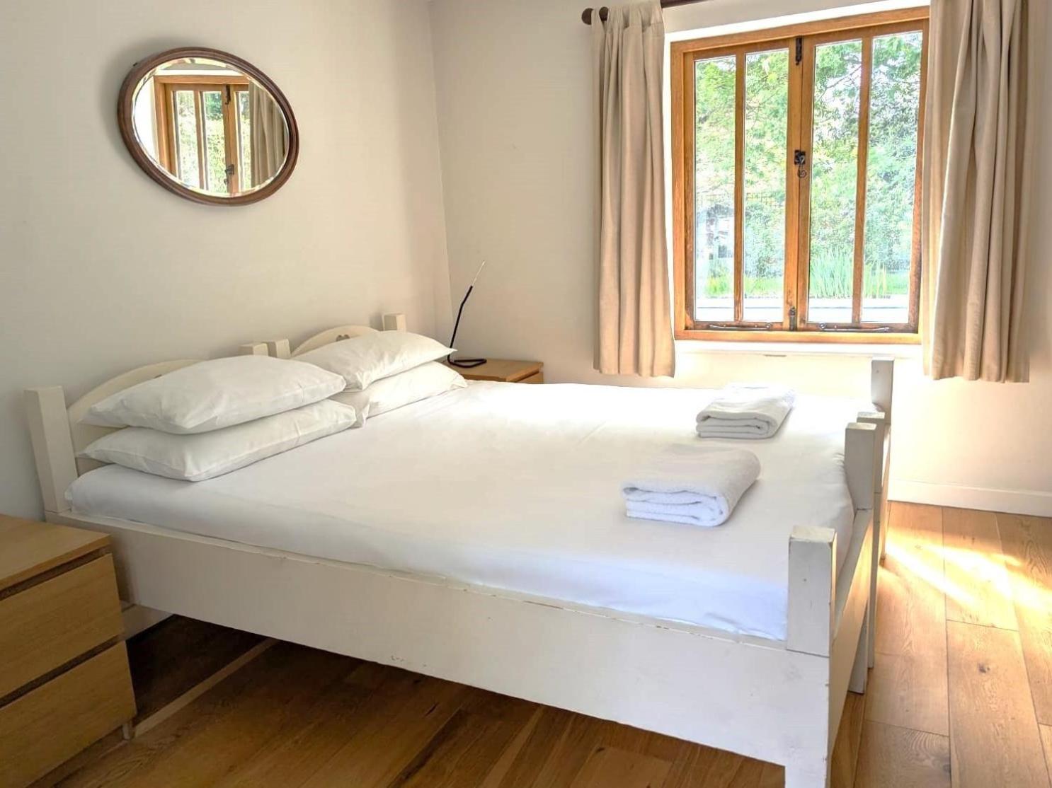 Two-Bedroom House photo 2