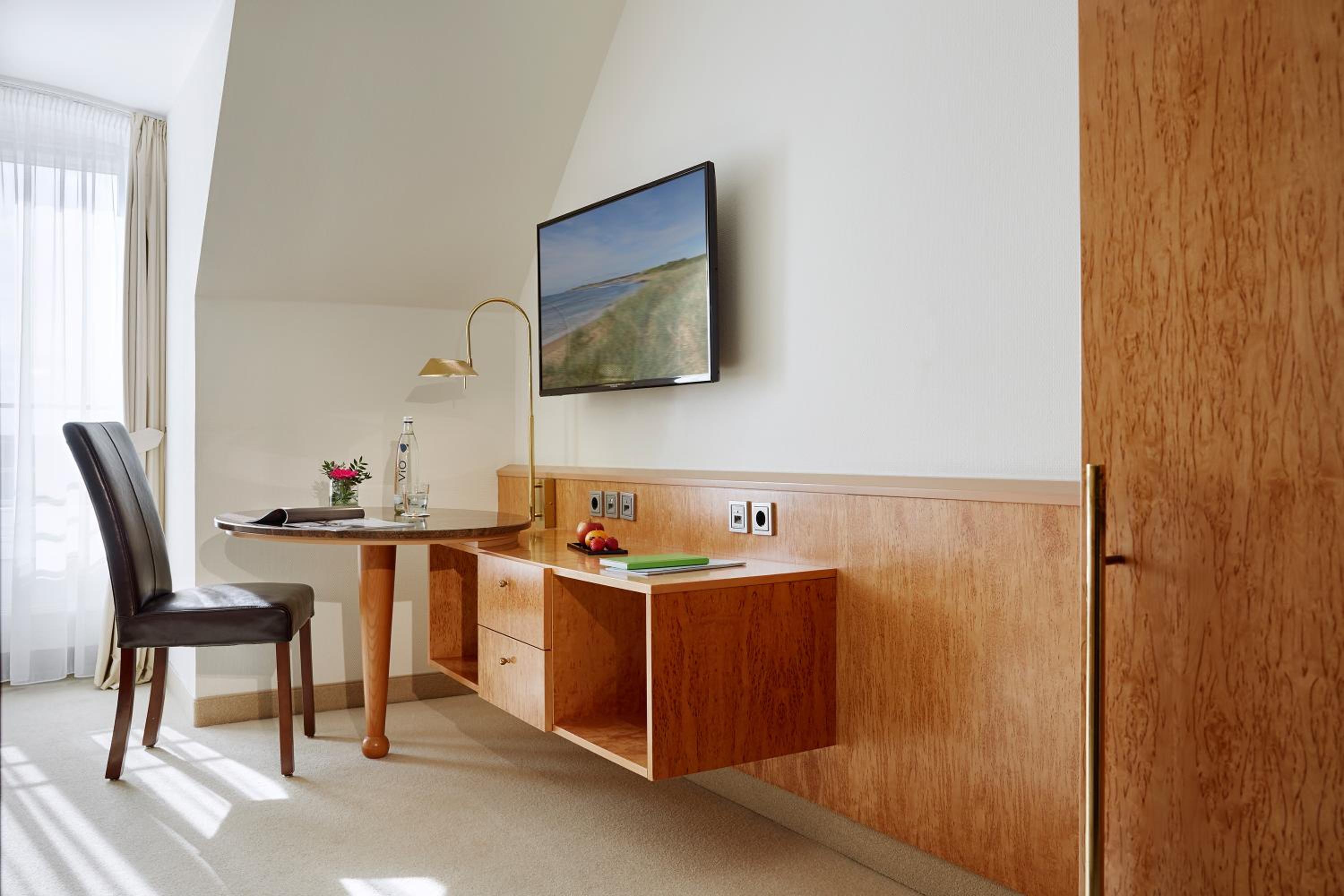 Single Room - Photo 10