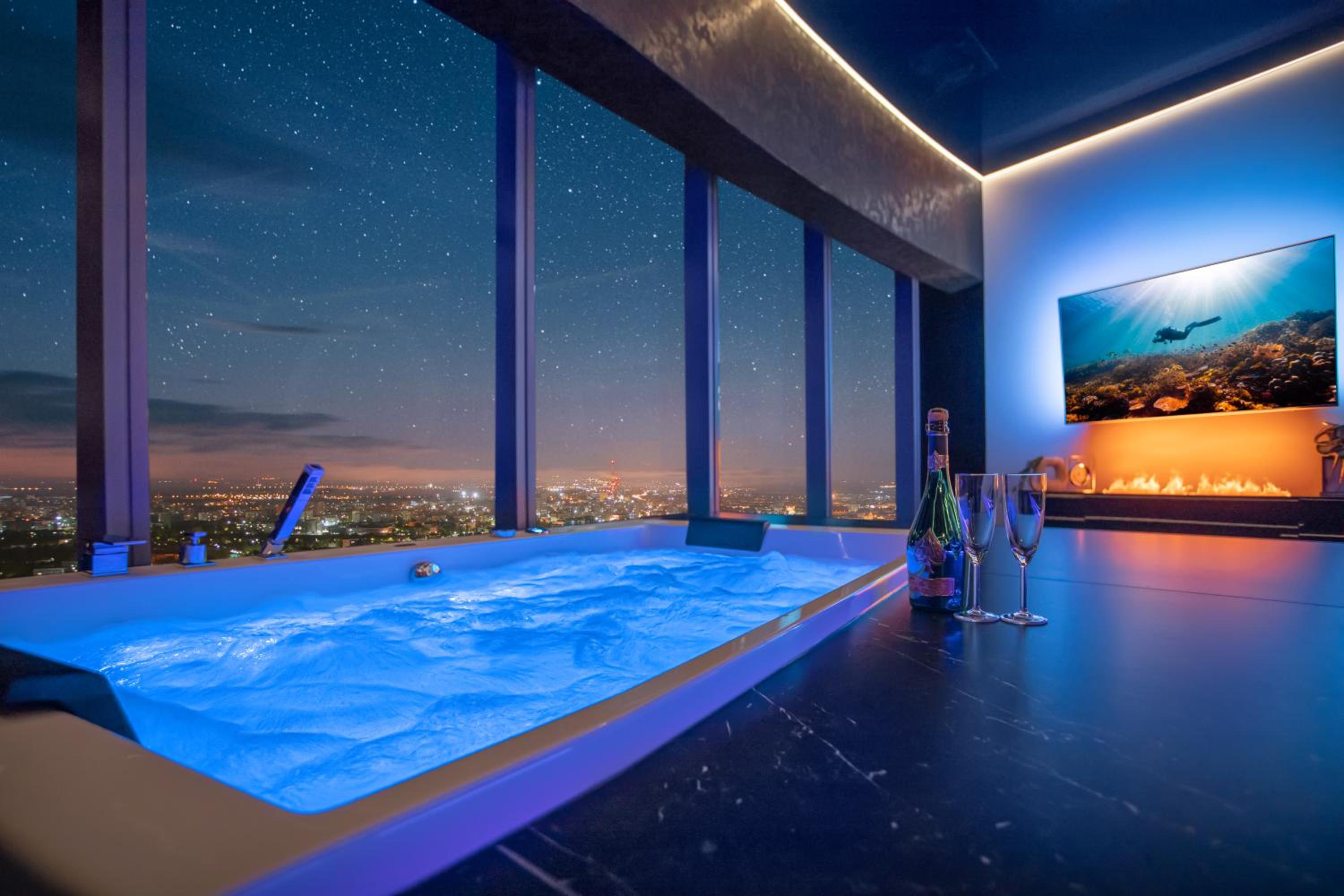 Deluxe Apartment with Old Town View