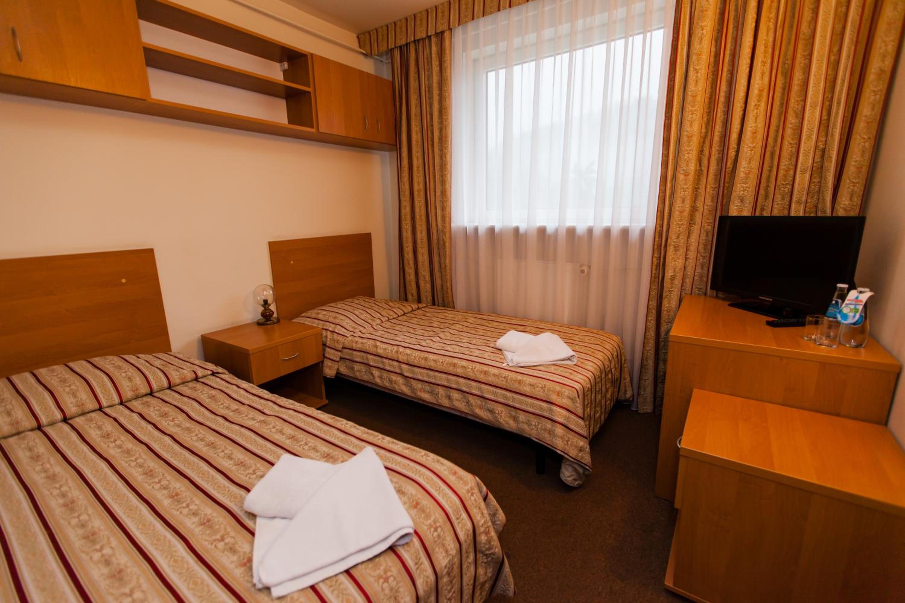 Triple Room - Photo 1