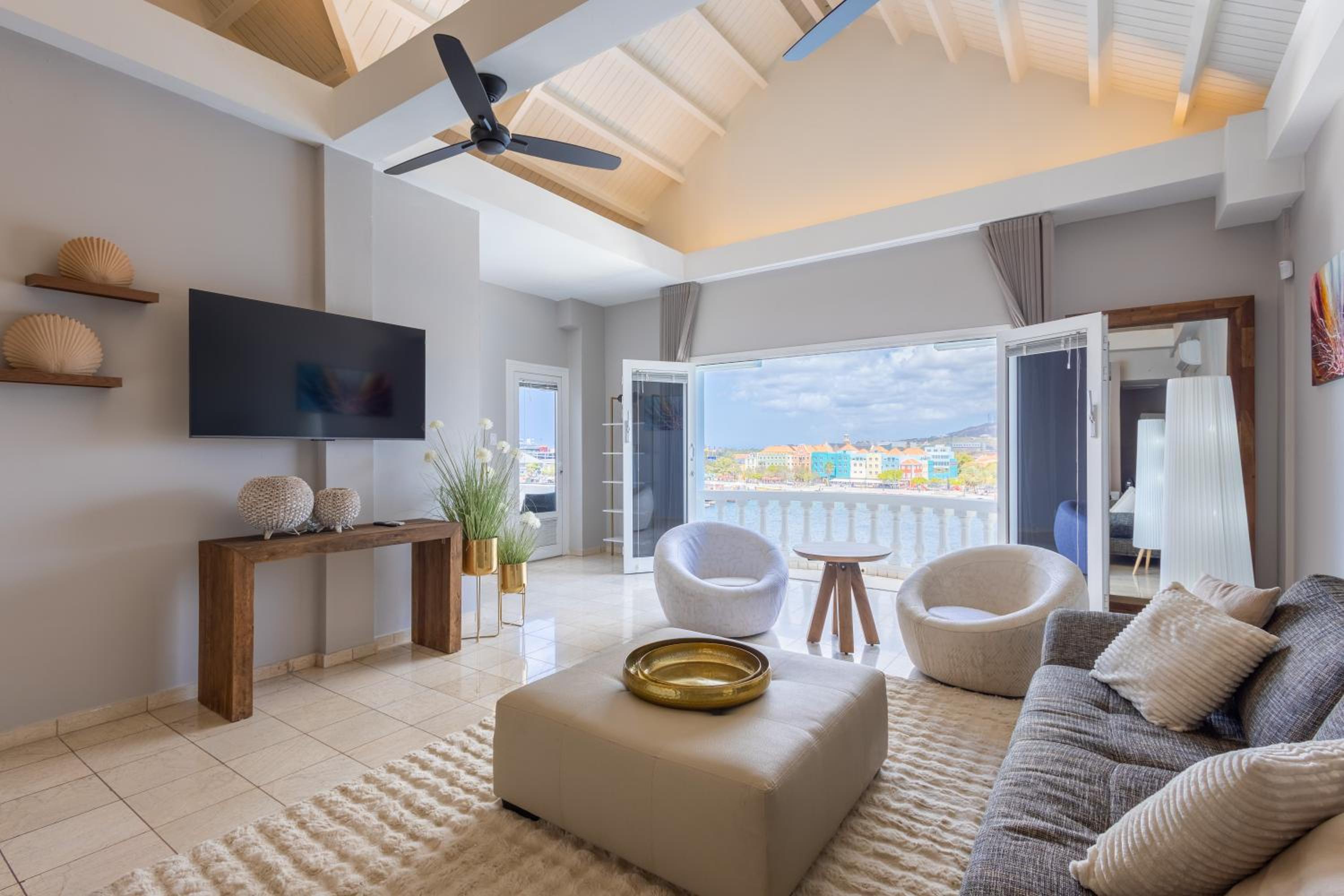 Apartment with Sea View