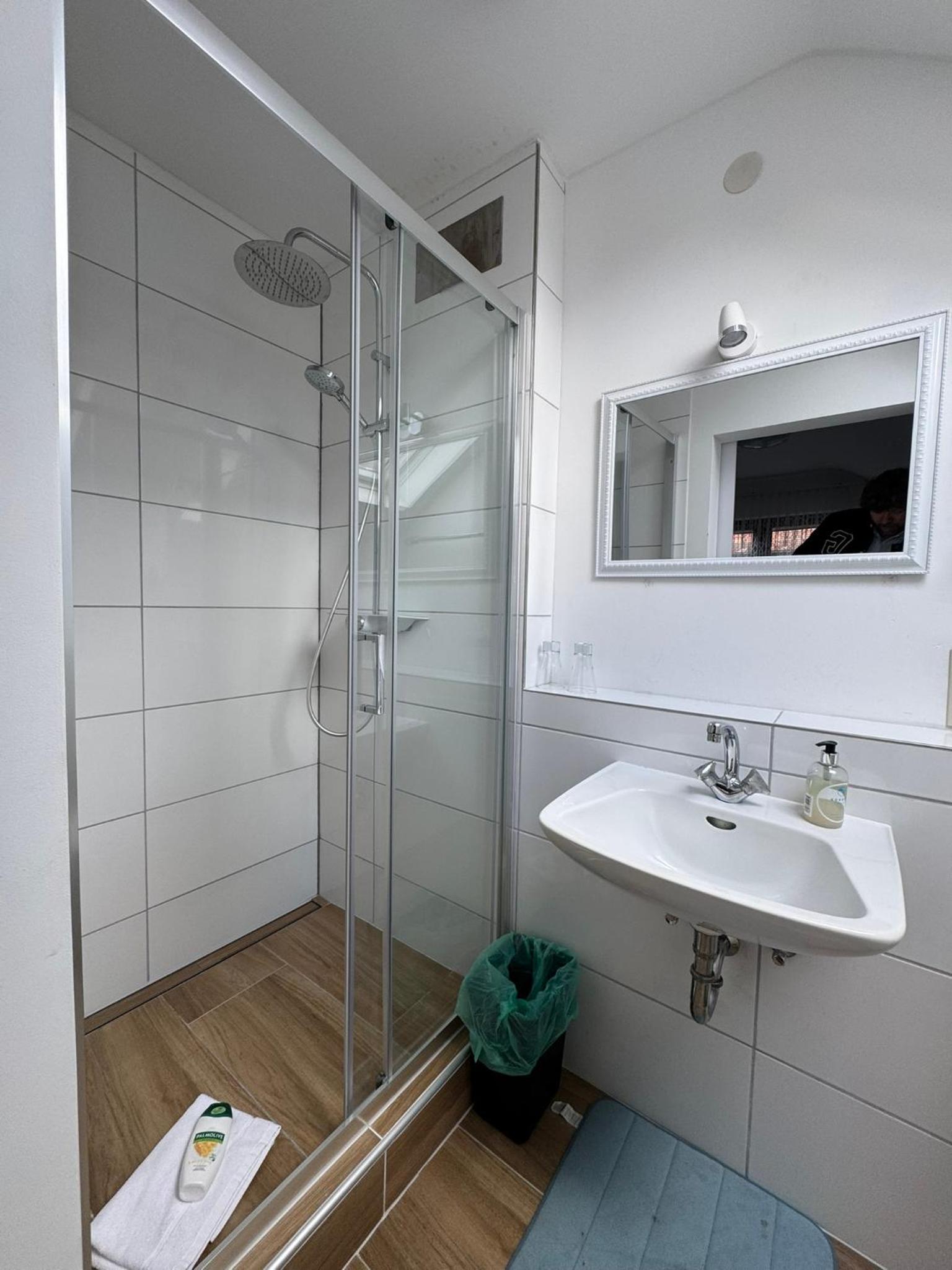 Deluxe Double or Twin Room with Balcony photo 3