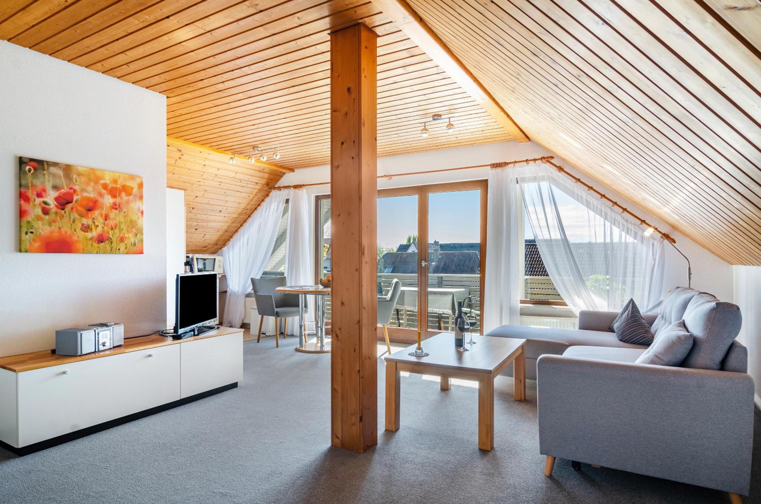 Superior One-Bedroom Apartment with Balcony